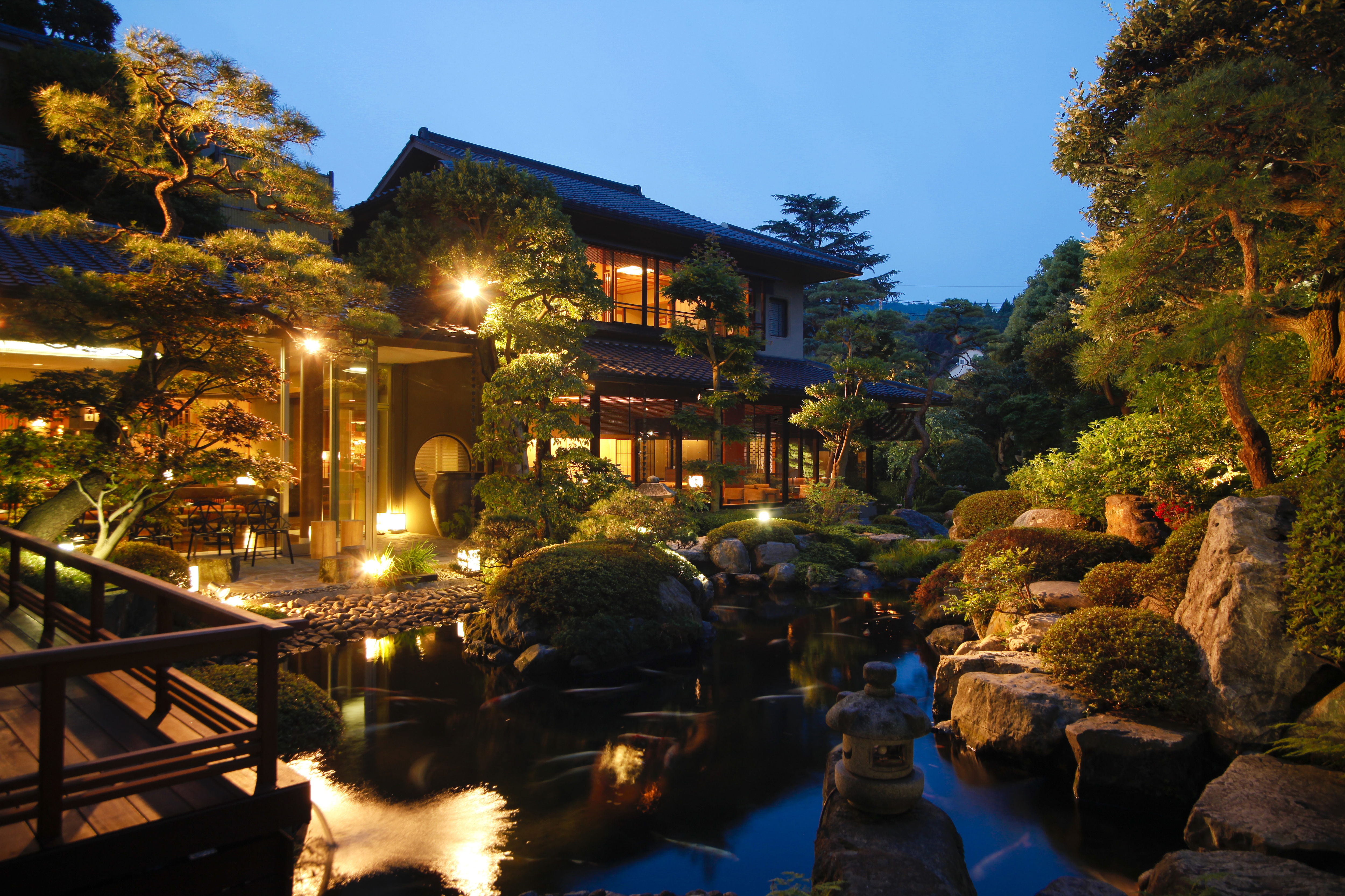 【庭園】夜の庭園