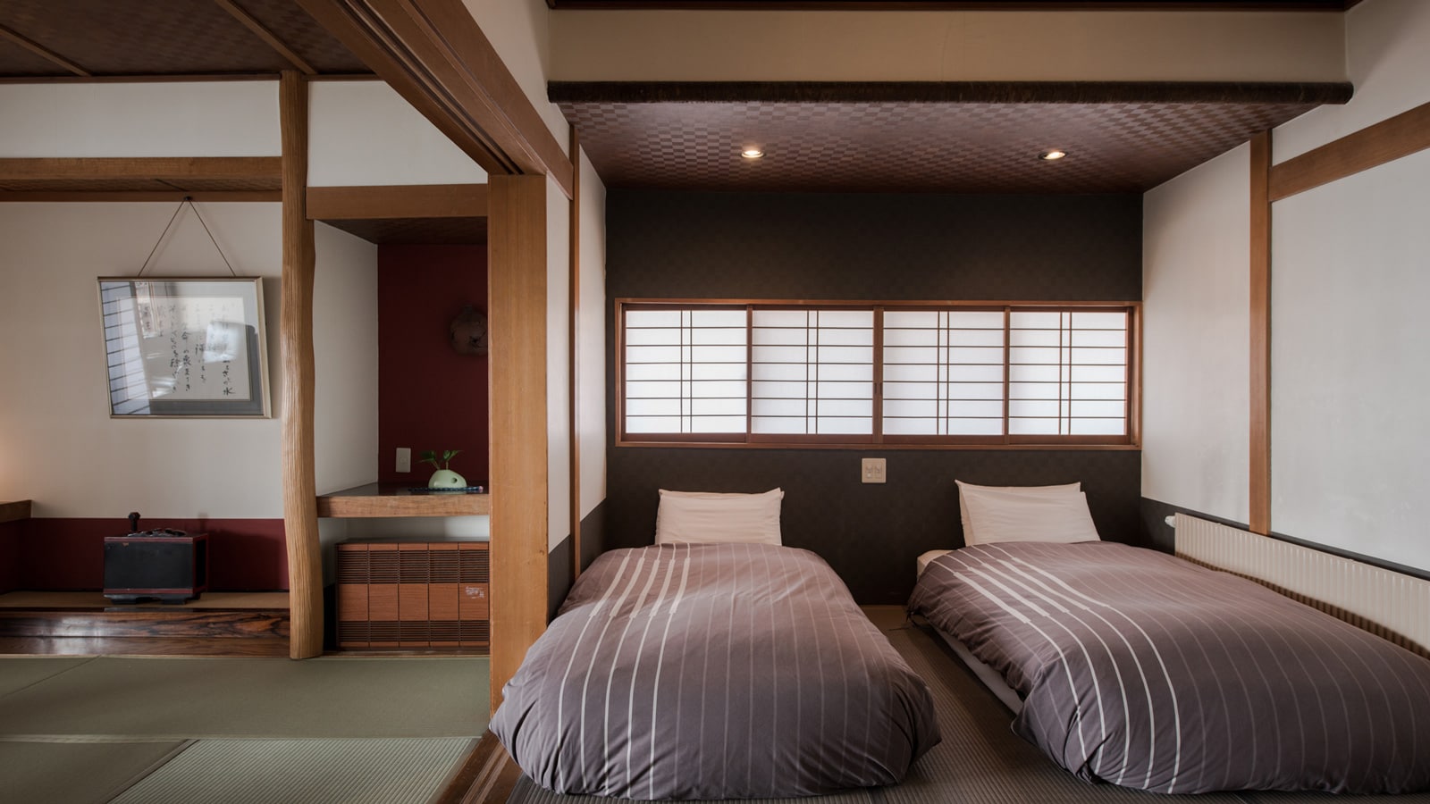 [Japanese-style room with bed-Akebono-]
