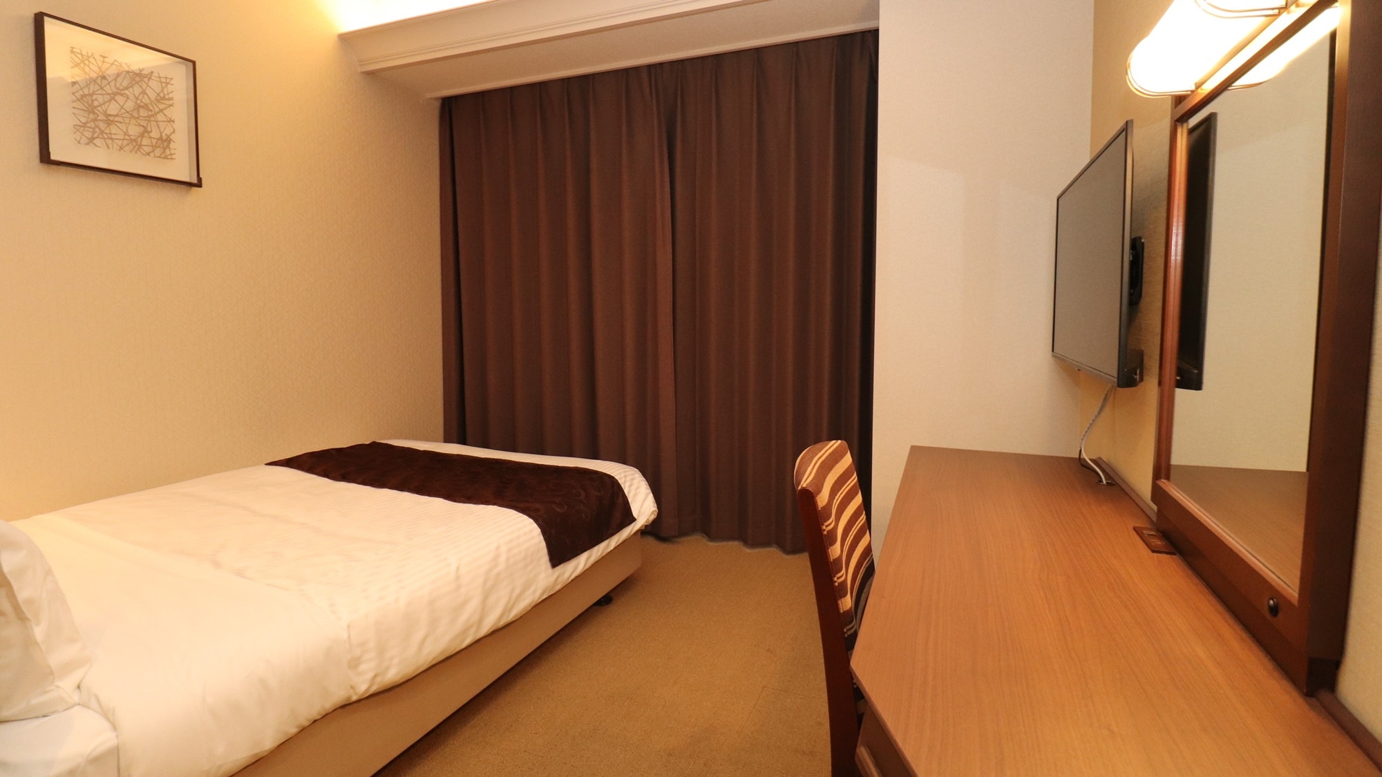*【Superior Room (Double)】Comfortable double size with a bed width of 140cm