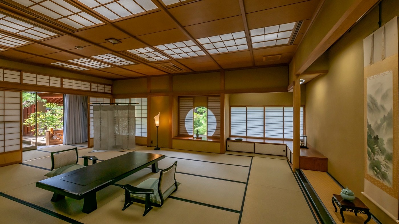 [Matsukaze] The largest room in the hanare room.