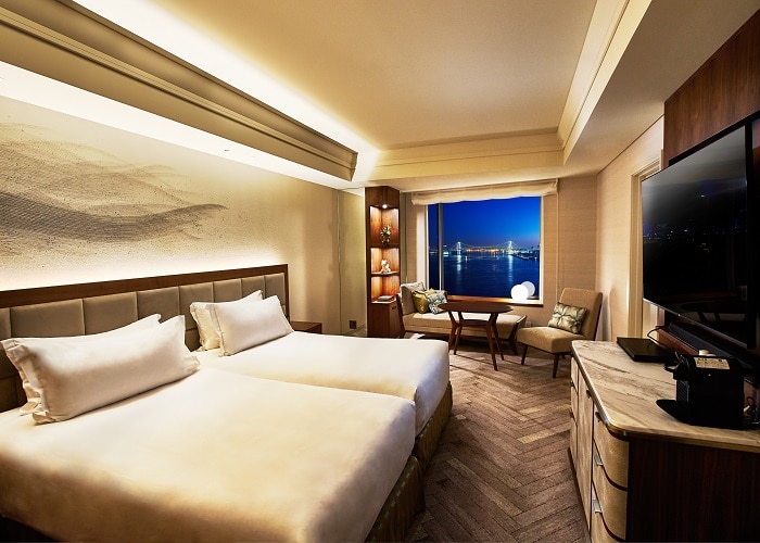 Executive Floor Premium Bay View Twin (14th and 15th floors)