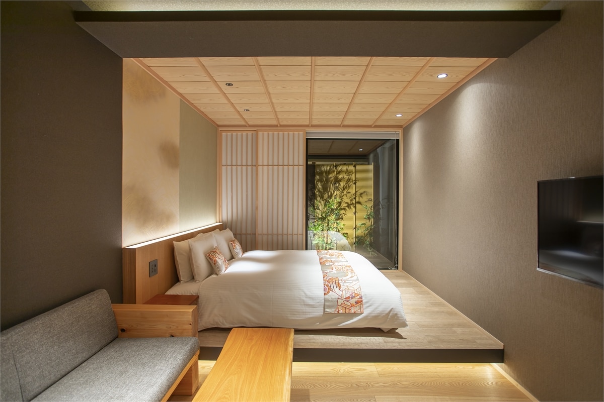 Kamar Queen dengan Kamar Mandi
