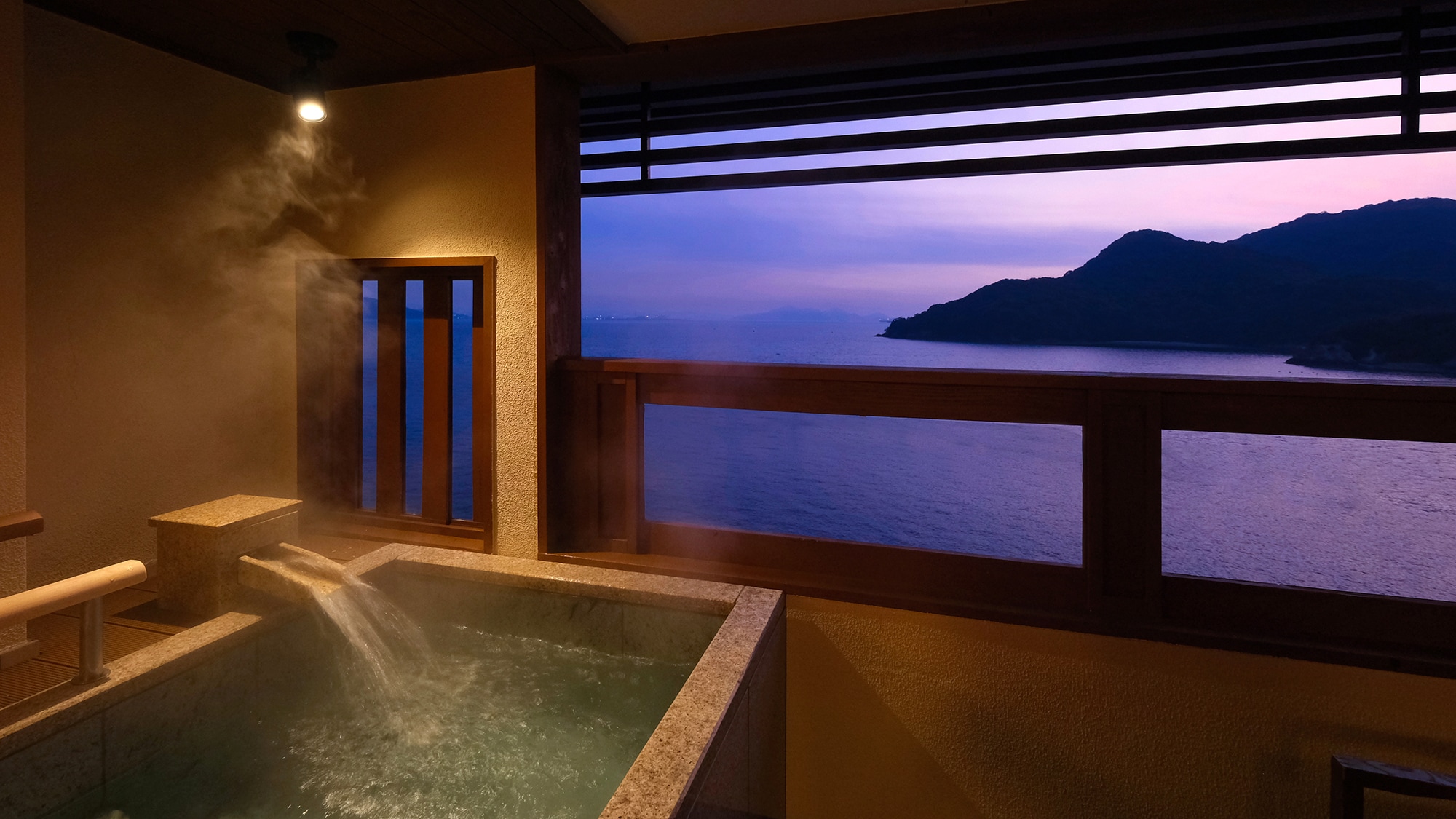 [Main building-Guest room with open-air bath]