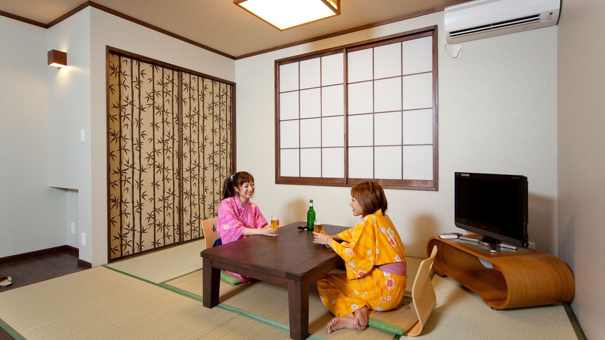 Yukata màu sắc đáng yêu dành cho phái nữ