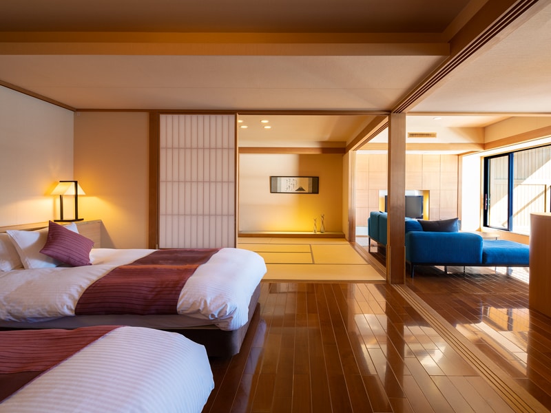 An example of a special room with an open-air bath
