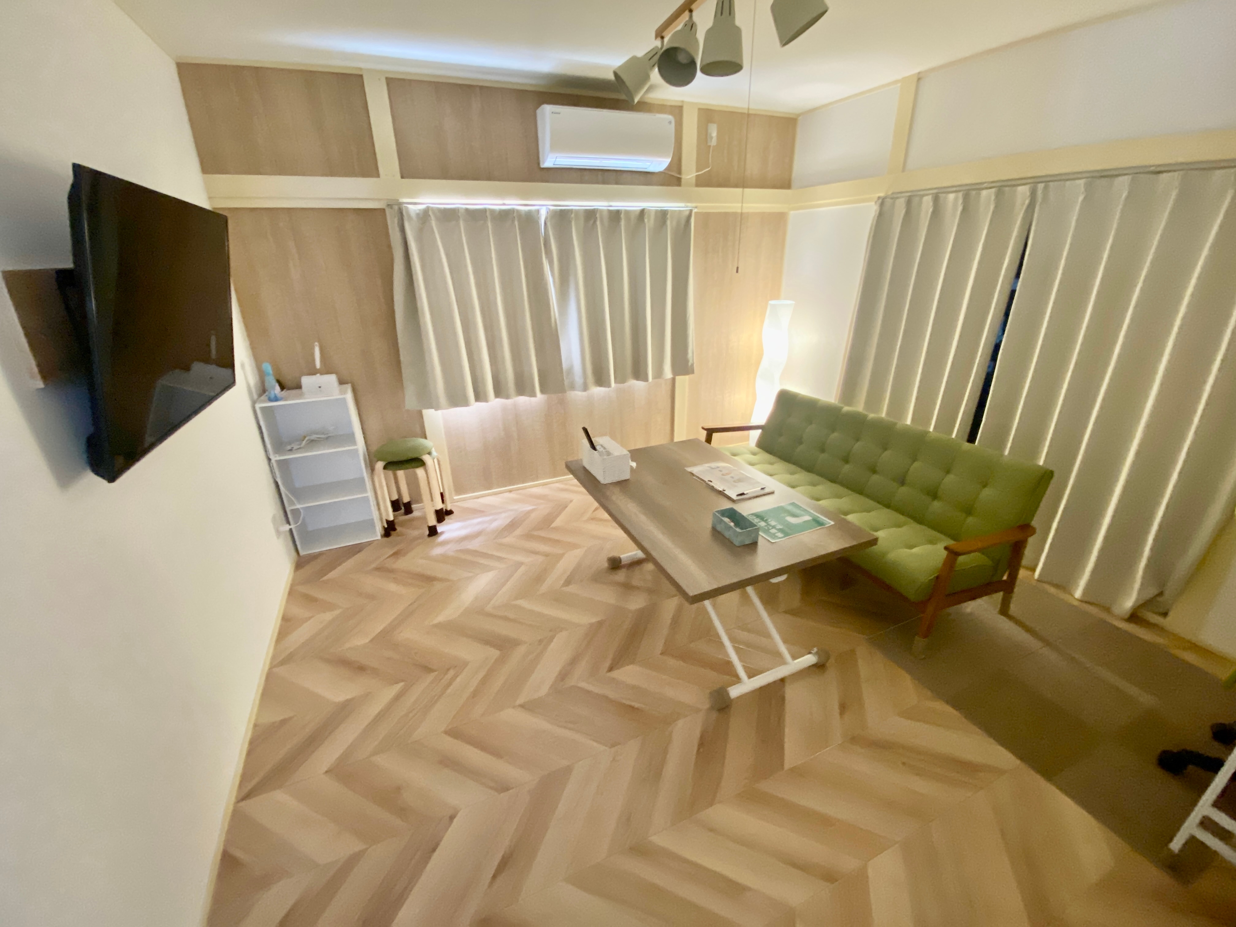 Living Room 201