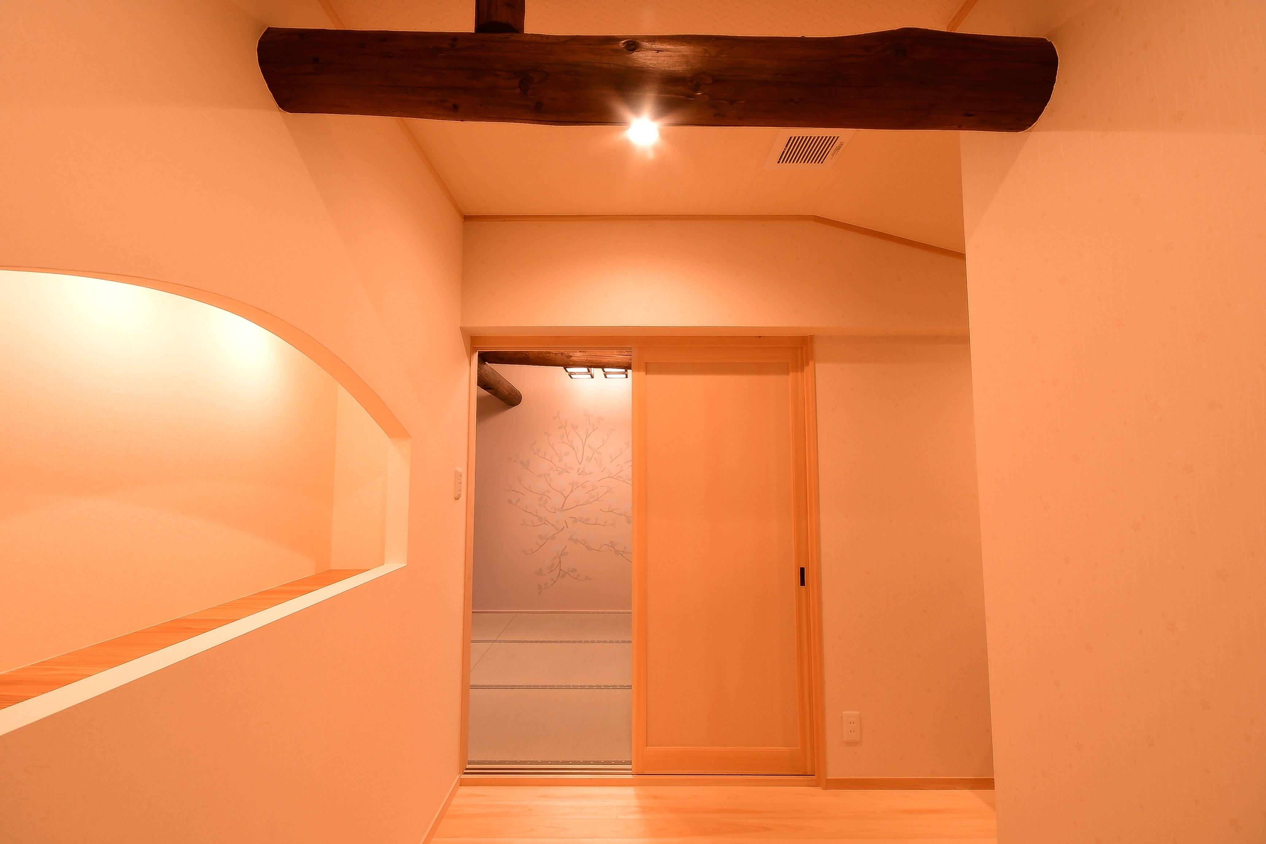 Superior Japanese-style room 8 tatami mats + front room 5 tatami mats (with toilet)