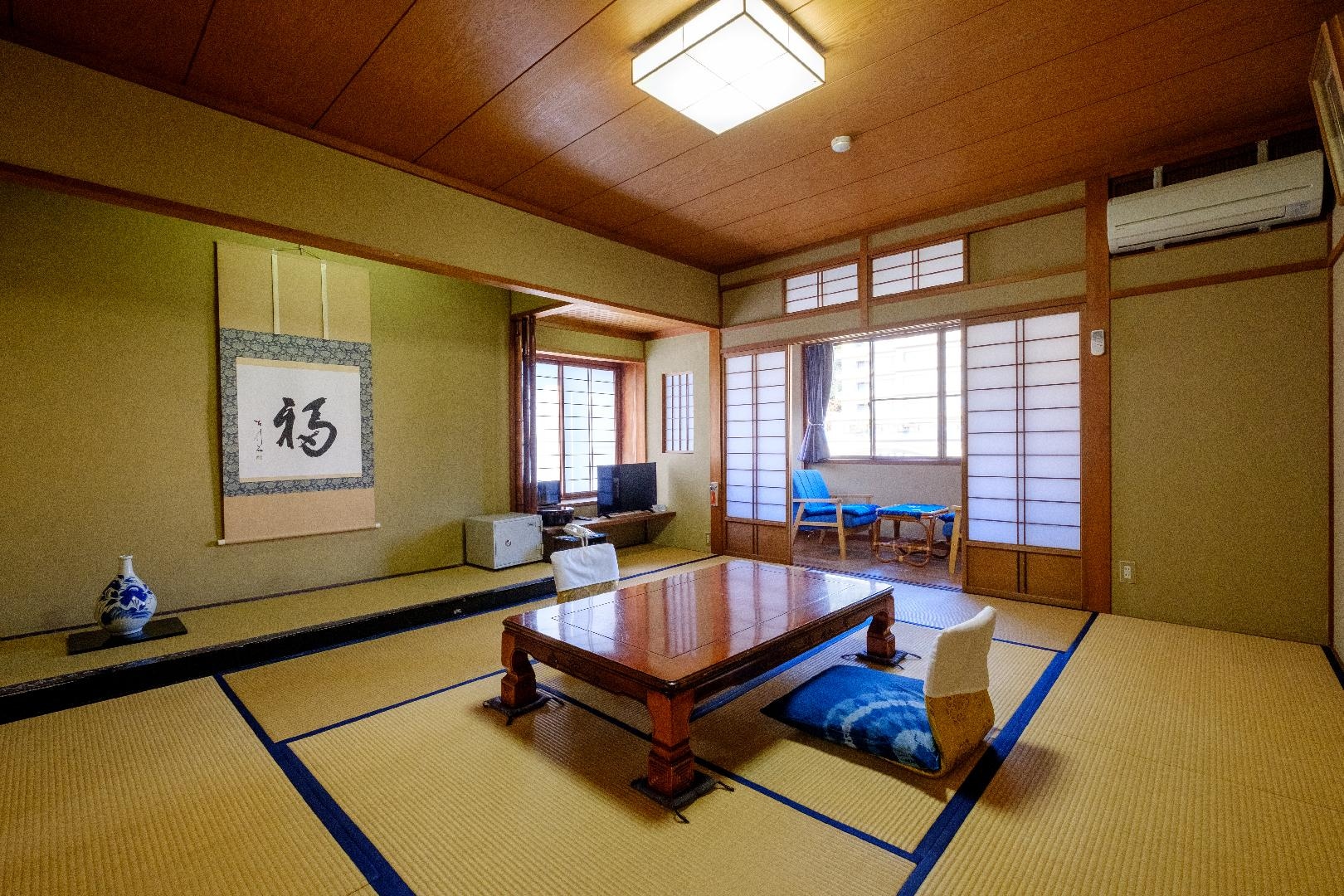 Japanese-style room (D)｜10 tatami mats