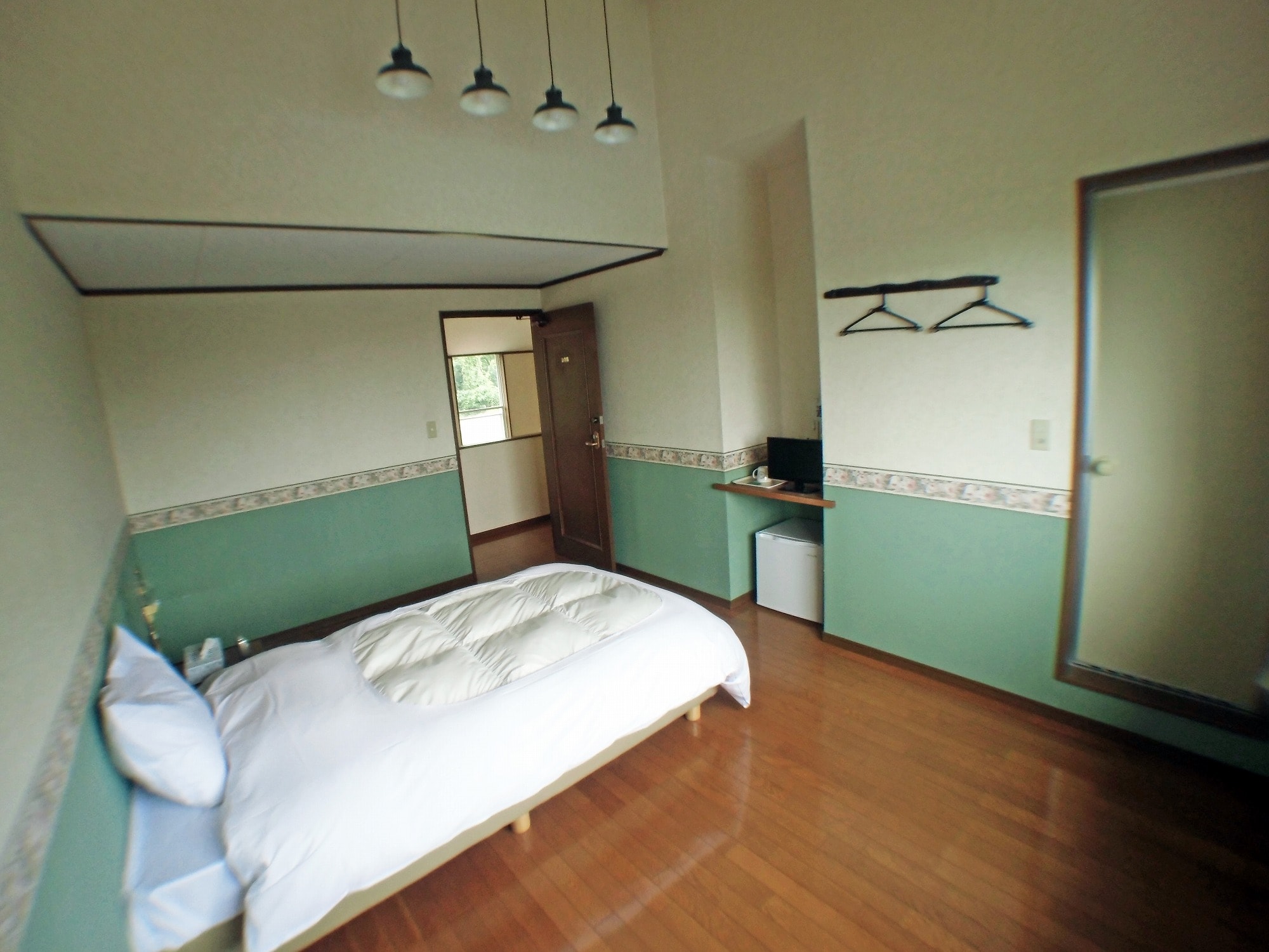 Single Bedroom