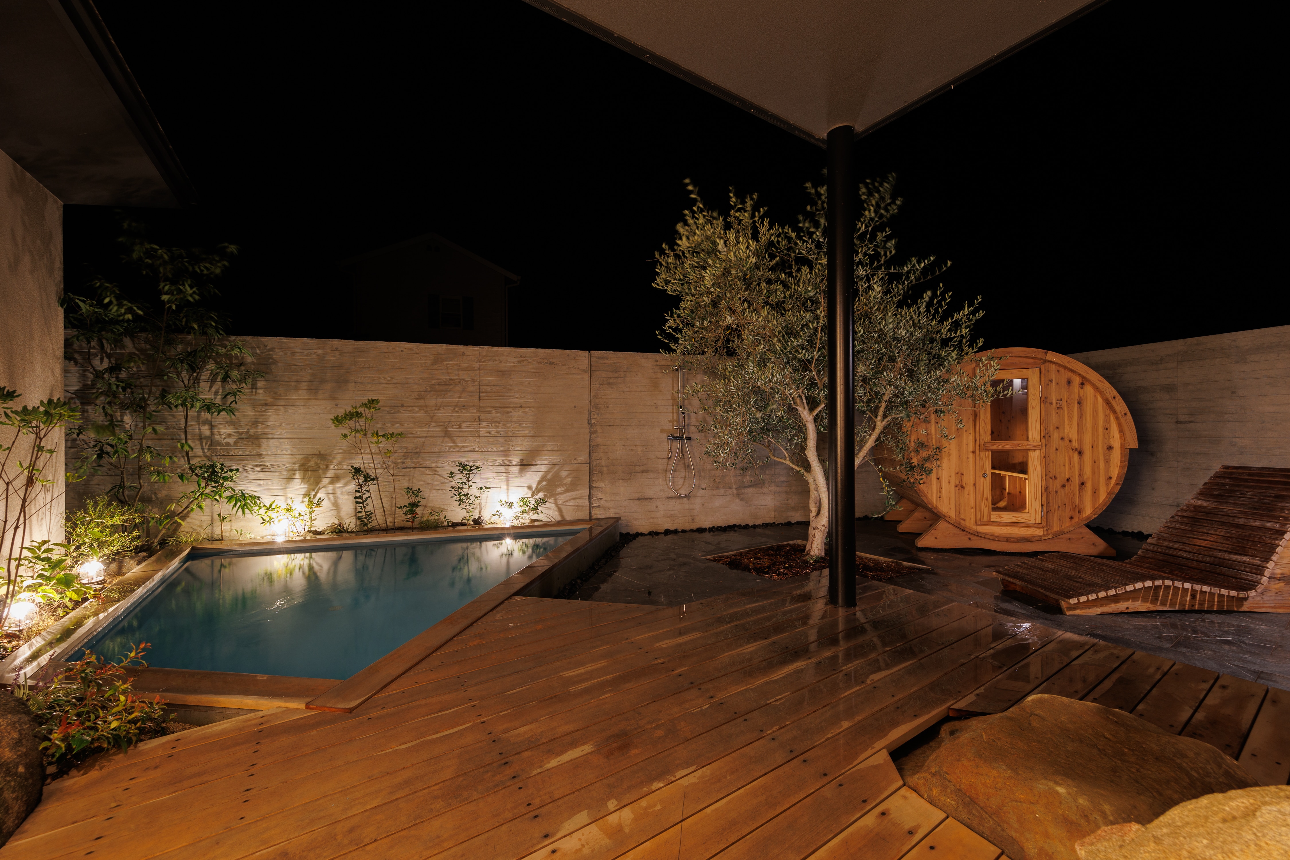 Sauna Garden (night illumination)