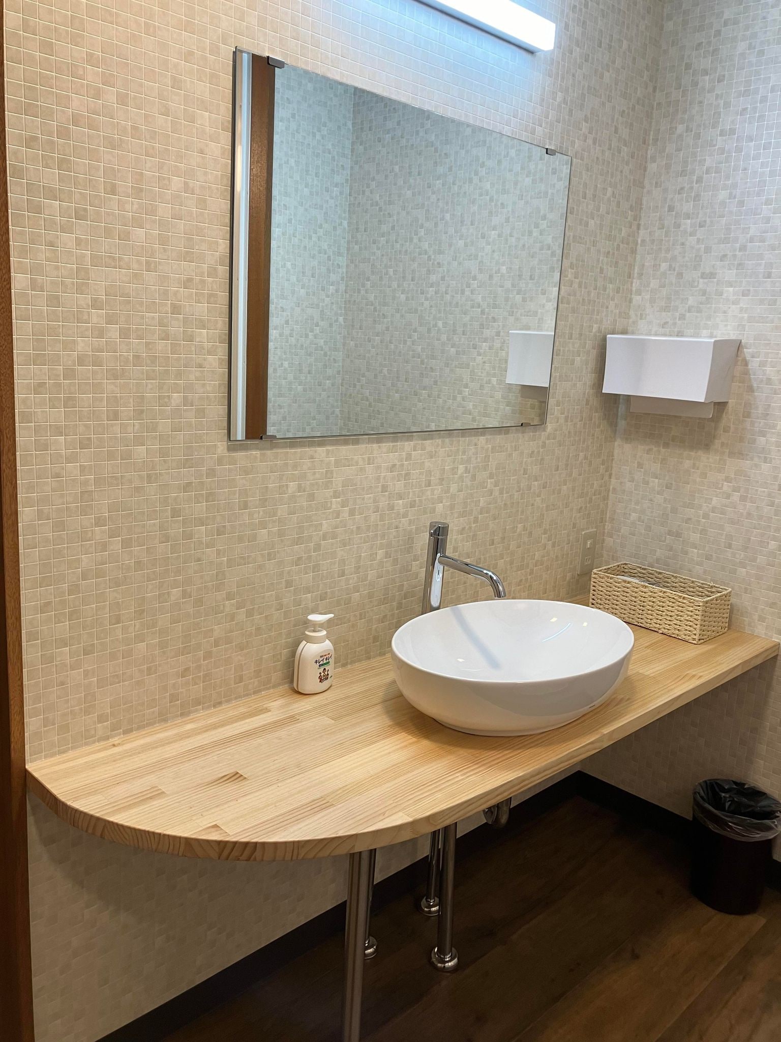 Chậu rửa mặt phong cách Nhật-Tây