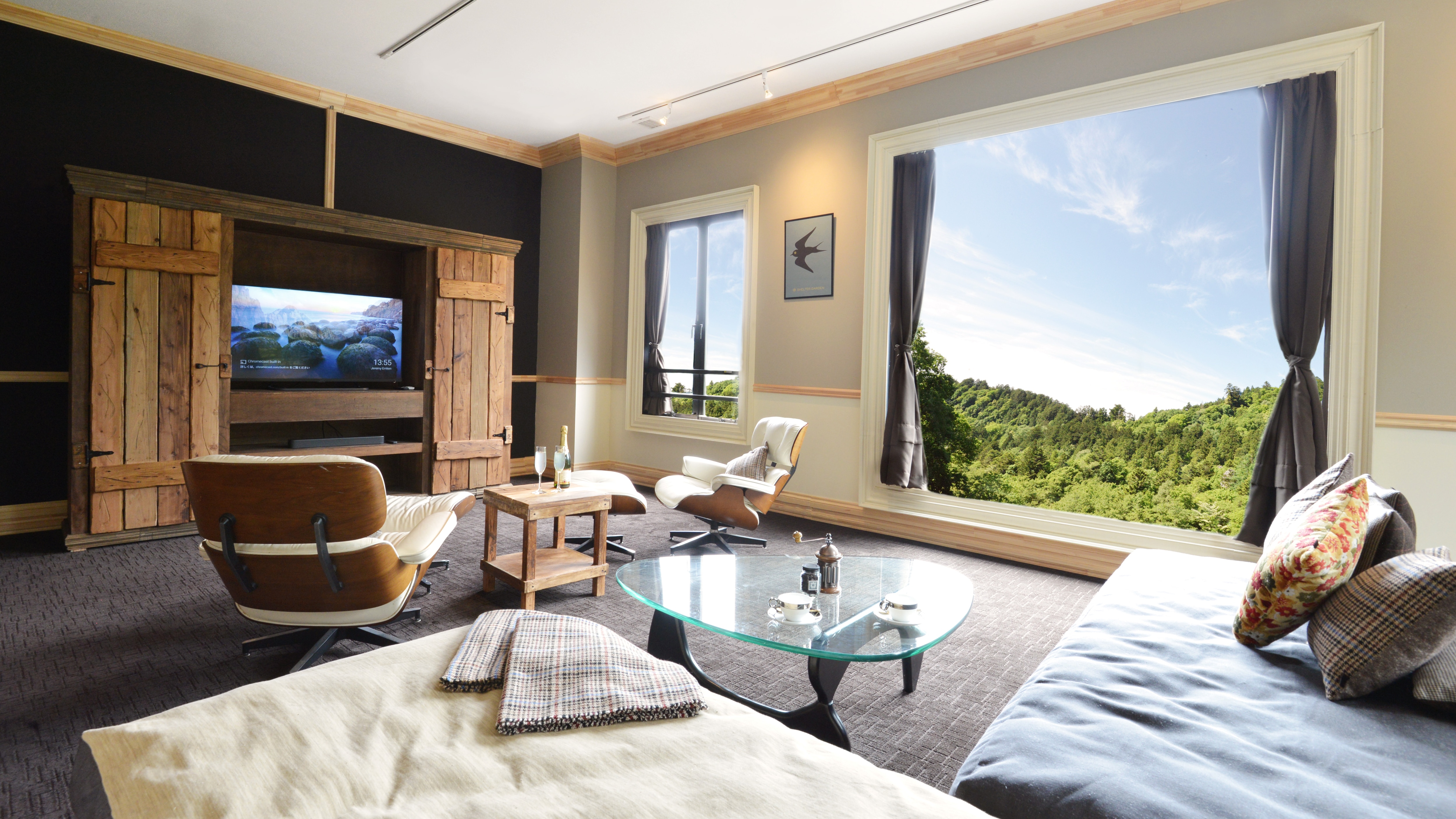 Suite Pemandangan Sungai