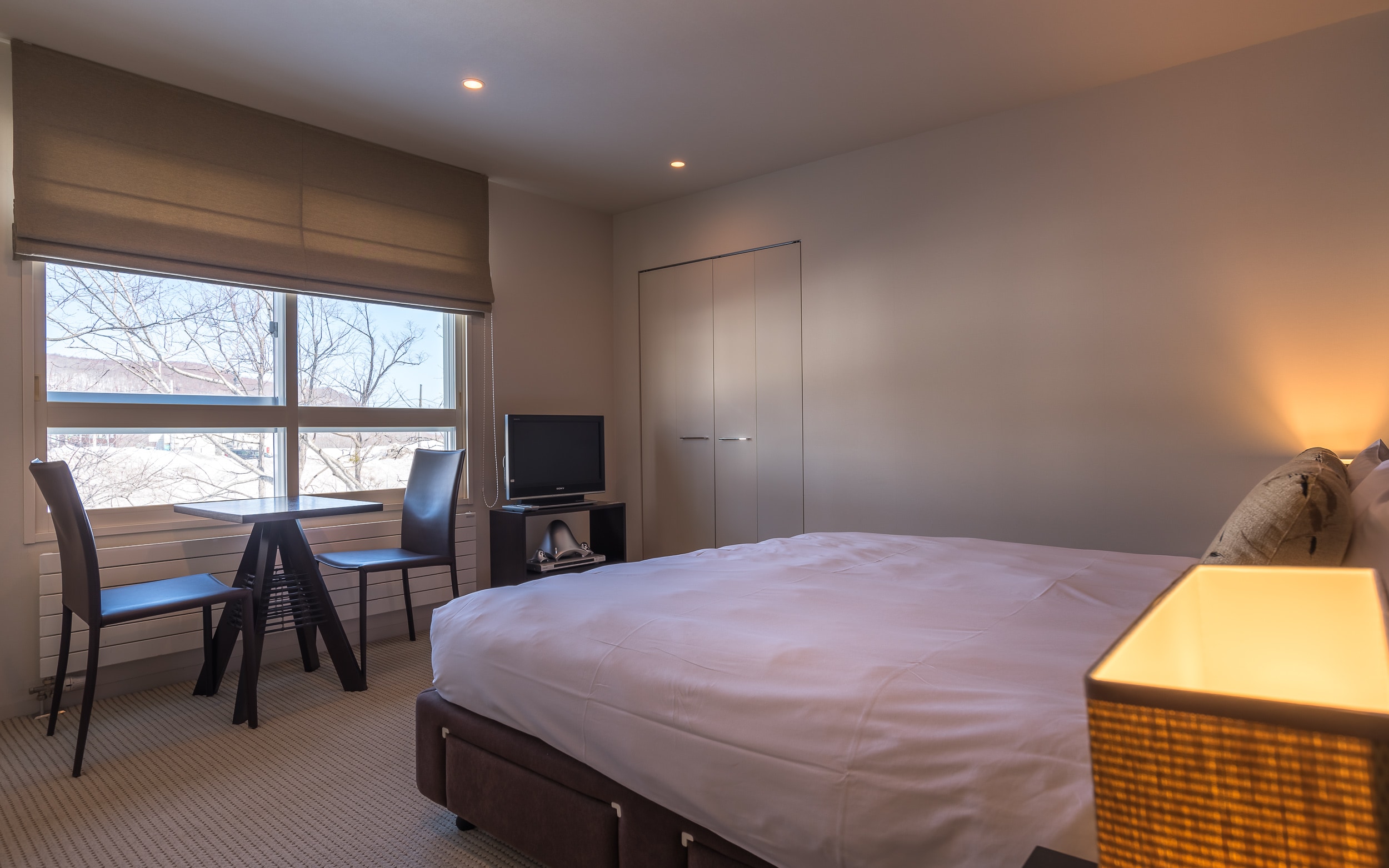 Studio Room