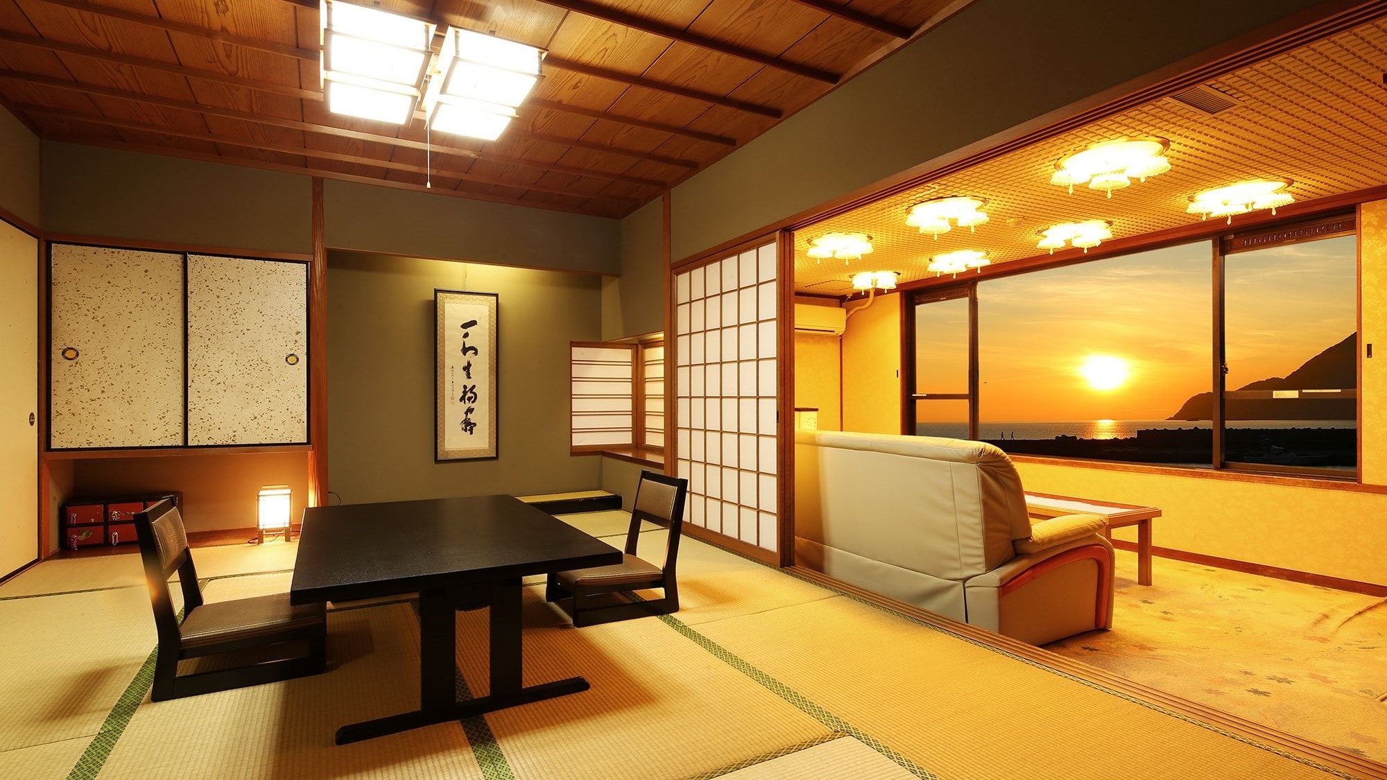 Top floor [Ocean side room with open-air bath]