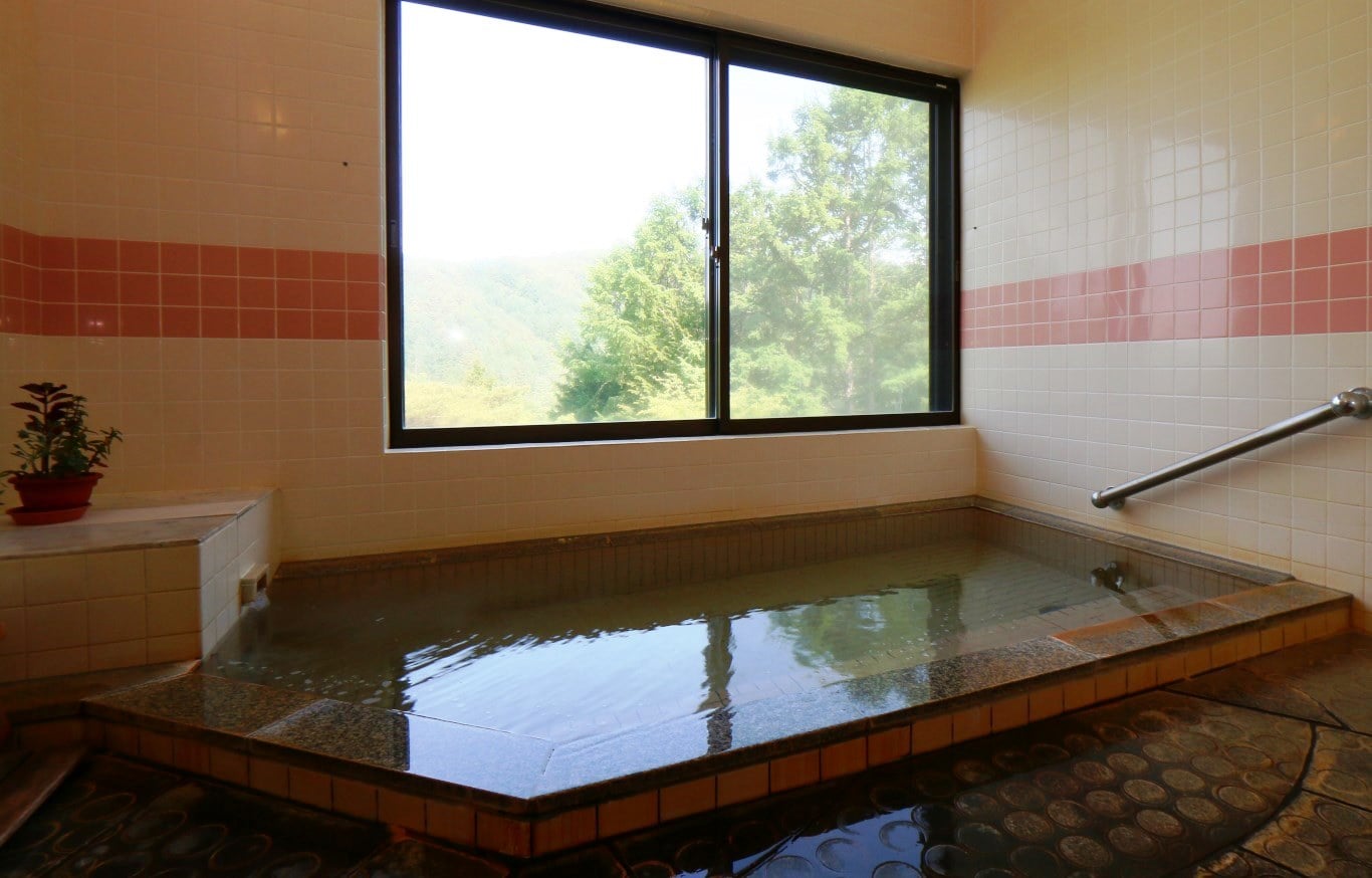 [Kasuga Onsen] PH9.6 Beauty hot spring♪