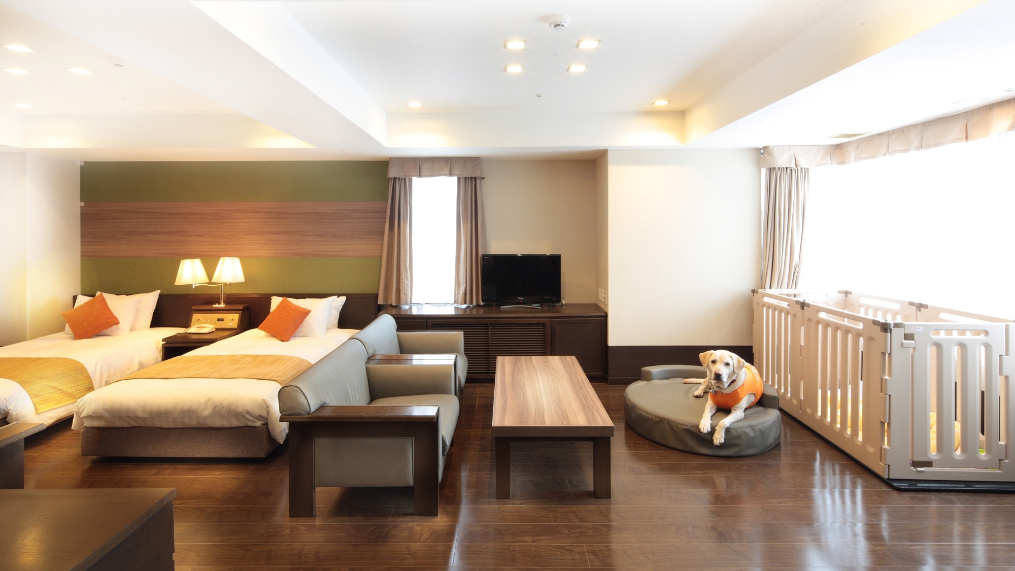 Doggie room with open-air bath