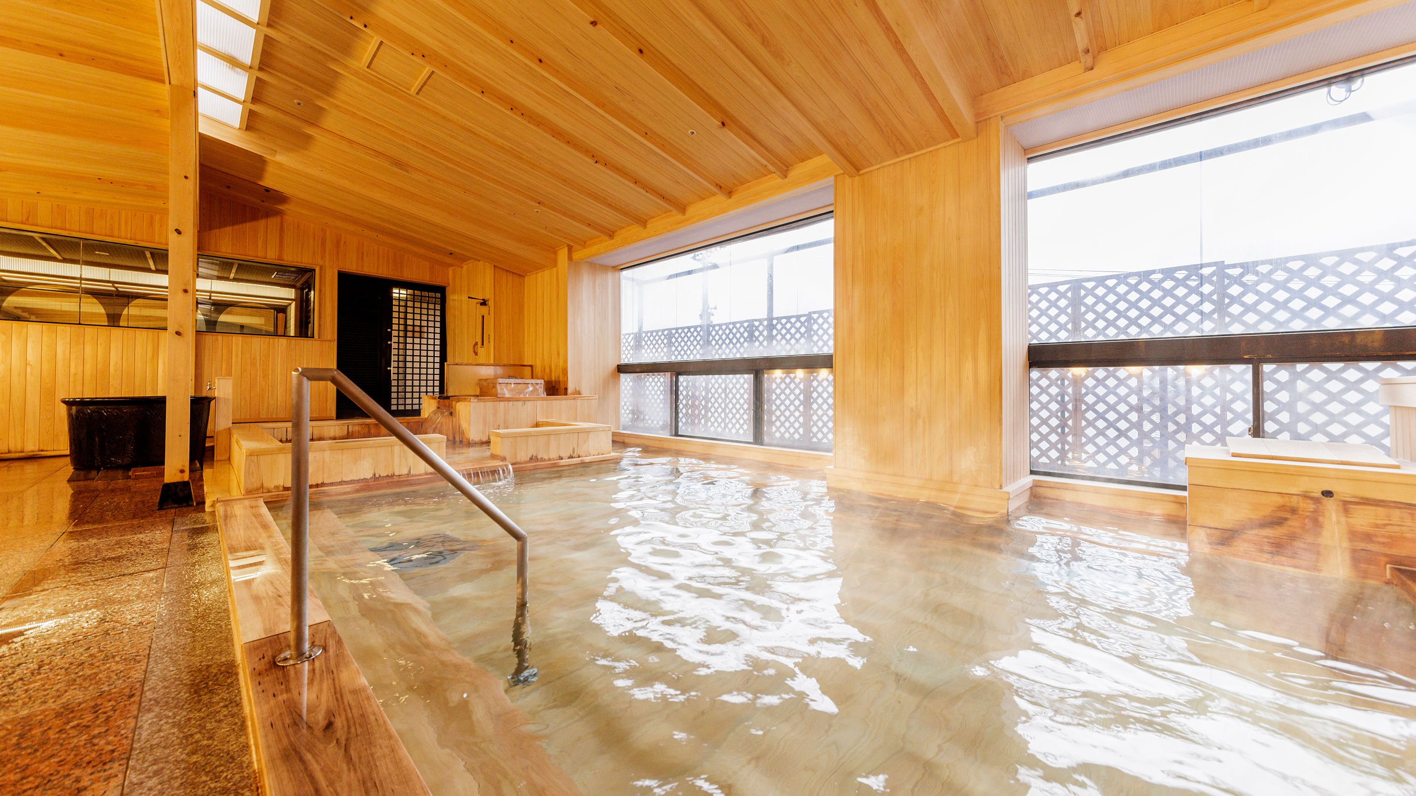 大浴場 彩の湯（男女入替制）