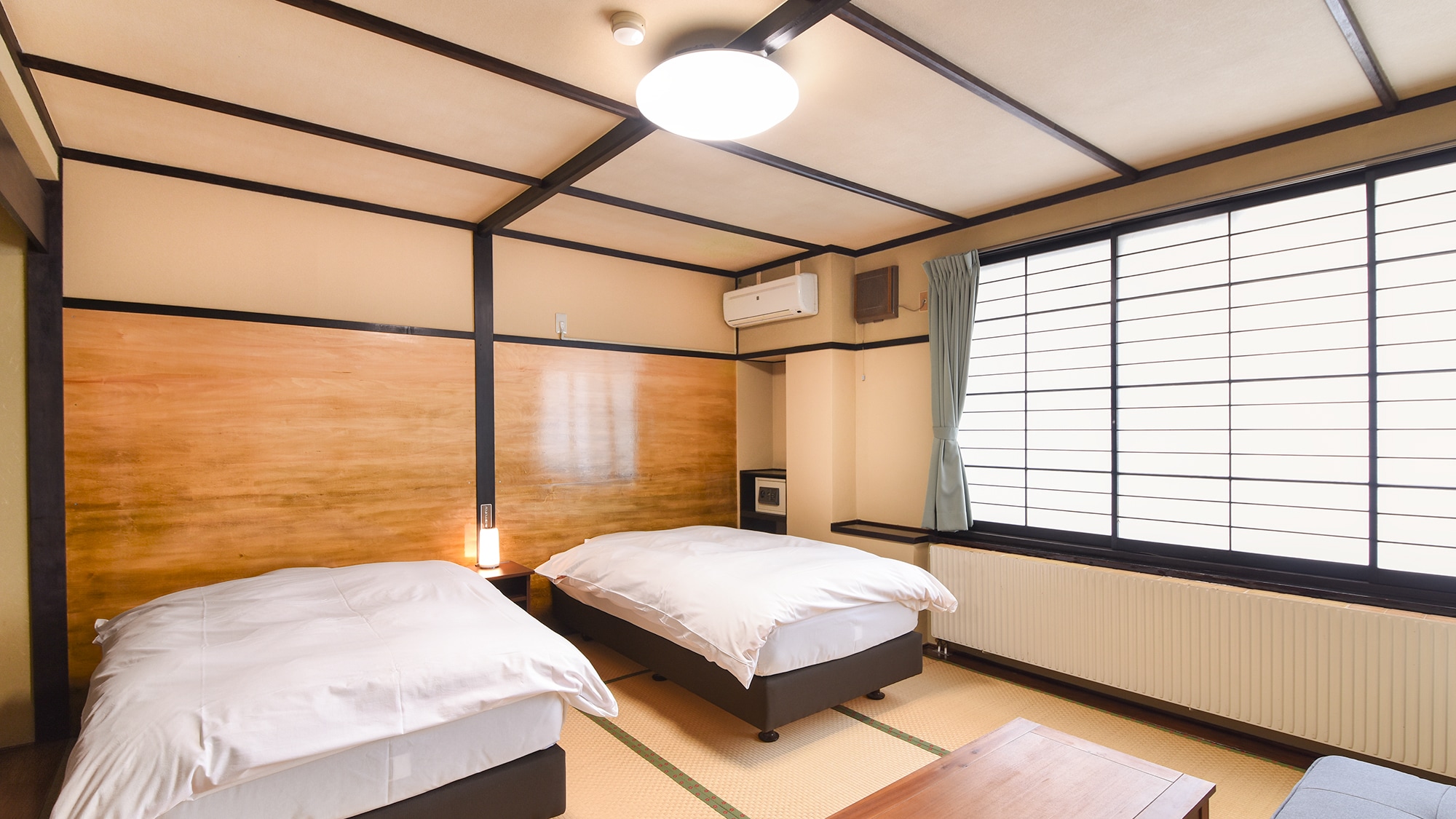 [Bedroom] Recommended for couples and married couples.