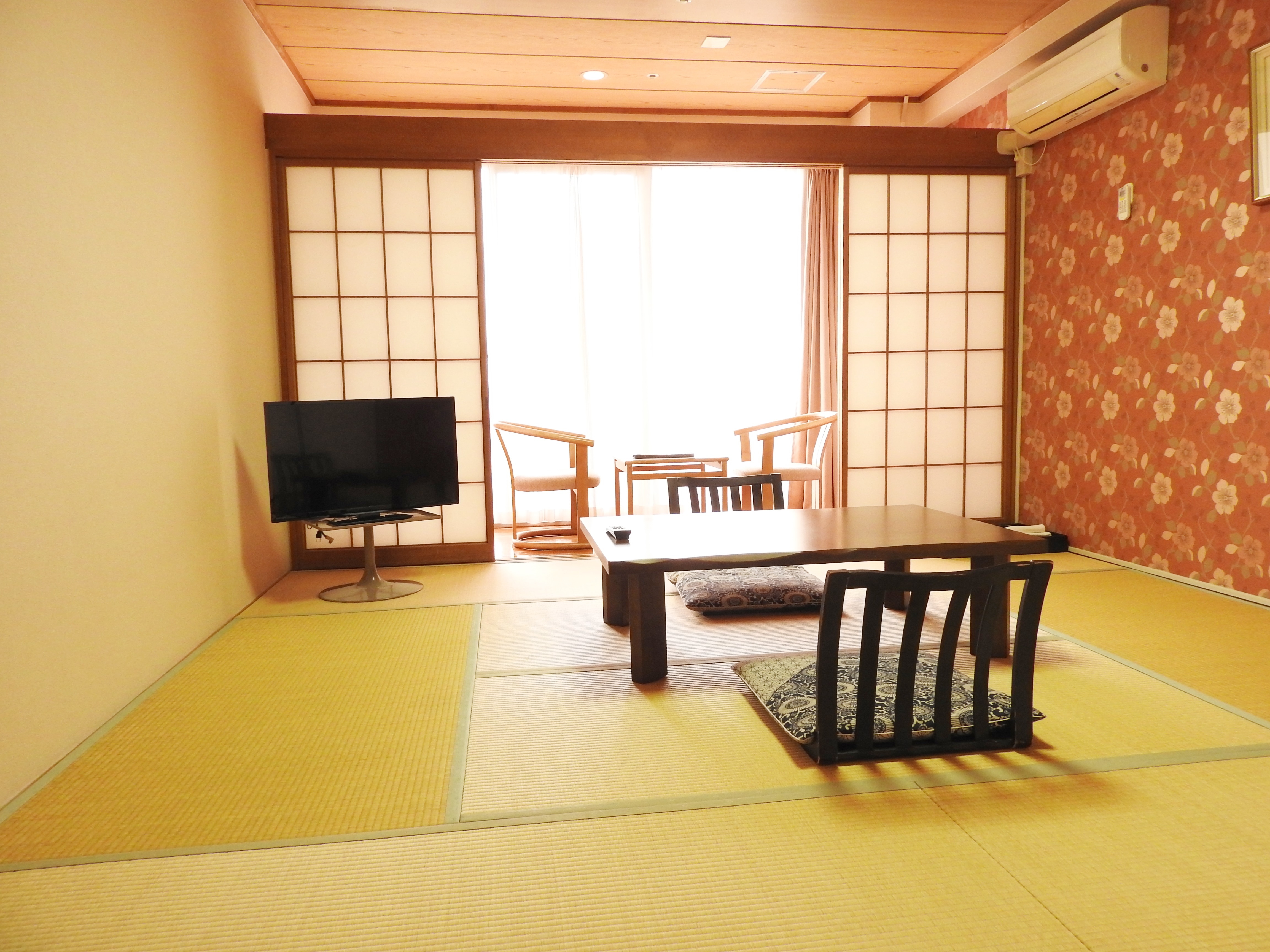 ◆ห้องสไตล์ญี่ปุ่น 8 เสื่อทาทามิ◆