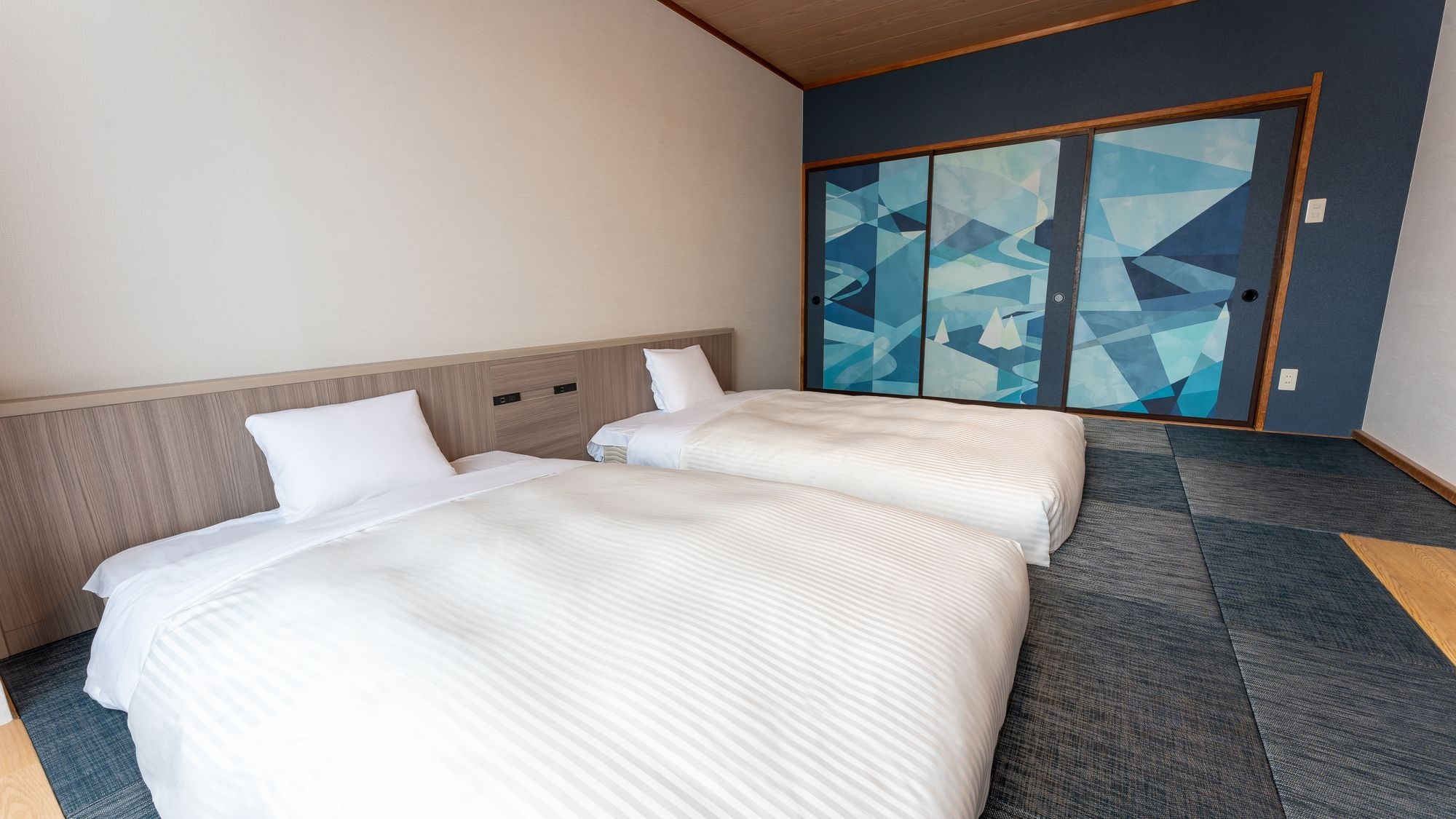 Deluxe Japanese-style twin room (10 tatami mats)