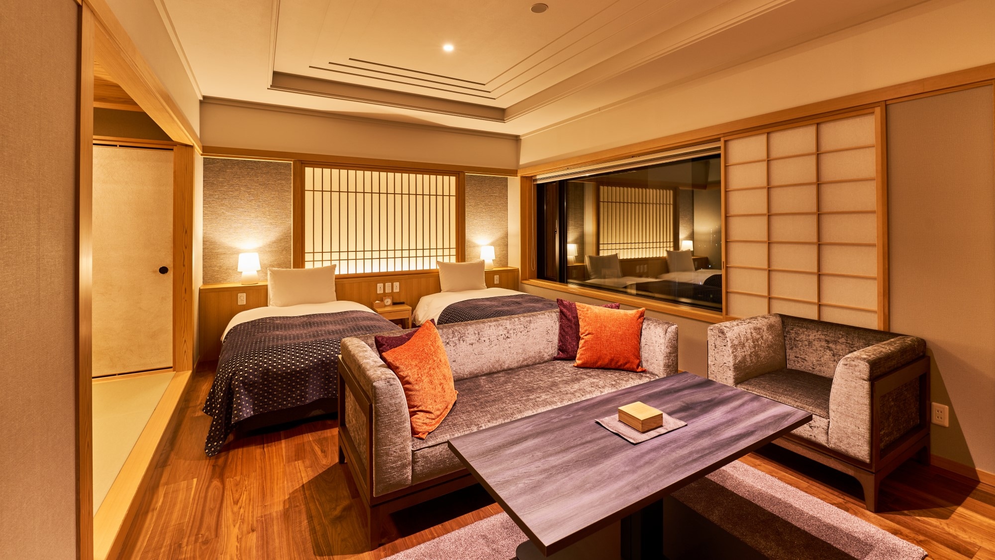 [ห้องพิเศษ (ห้องอาบน้ำเซรามิกกลางแจ้ง)] ห้องพิเศษที่มีห้องอาบน้ำกลางแจ้งในโรงแรมของเรามีเพียง 2 ห้องเท่านั้น