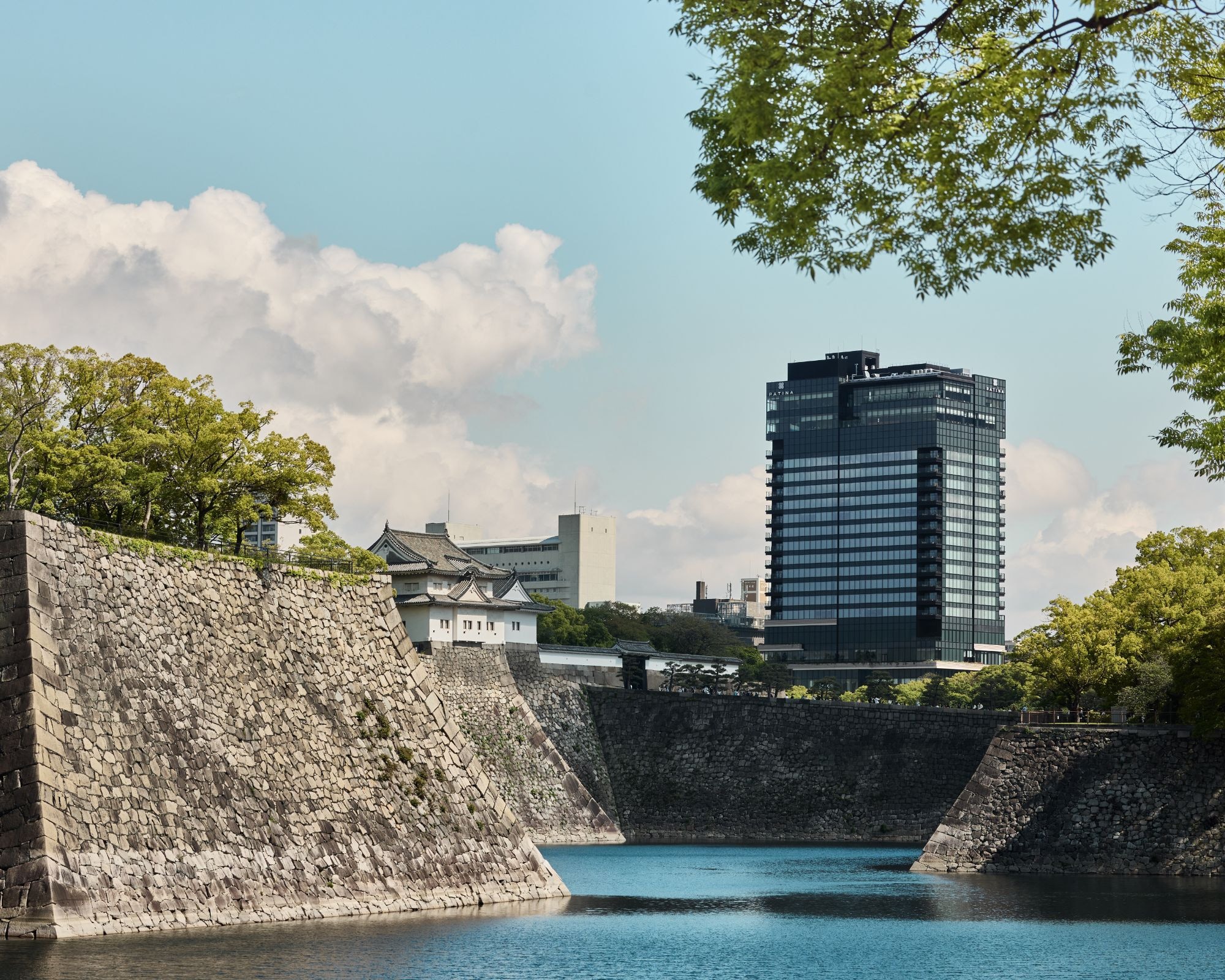 Ngoại thất Patina Osaka