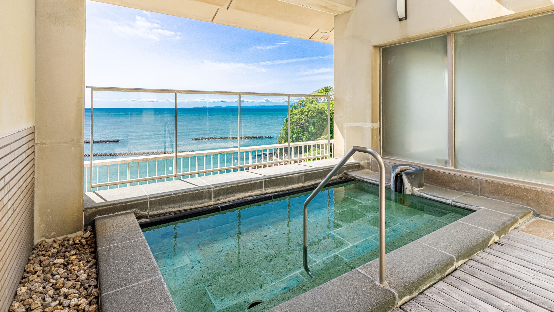 Phòng tắm ngoài trời