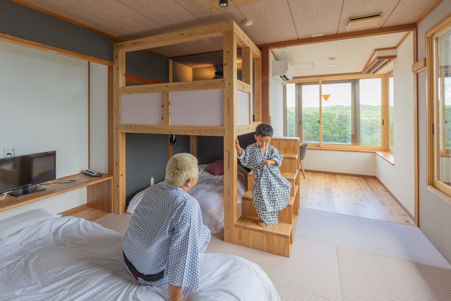 Loft Room/로프트룸