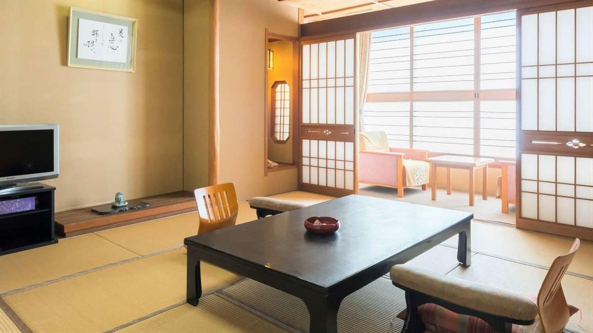 [Example of Japanese-style room in the main building]