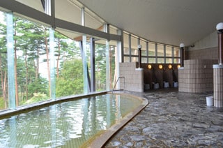 Takanoyu Onsen Large Bath