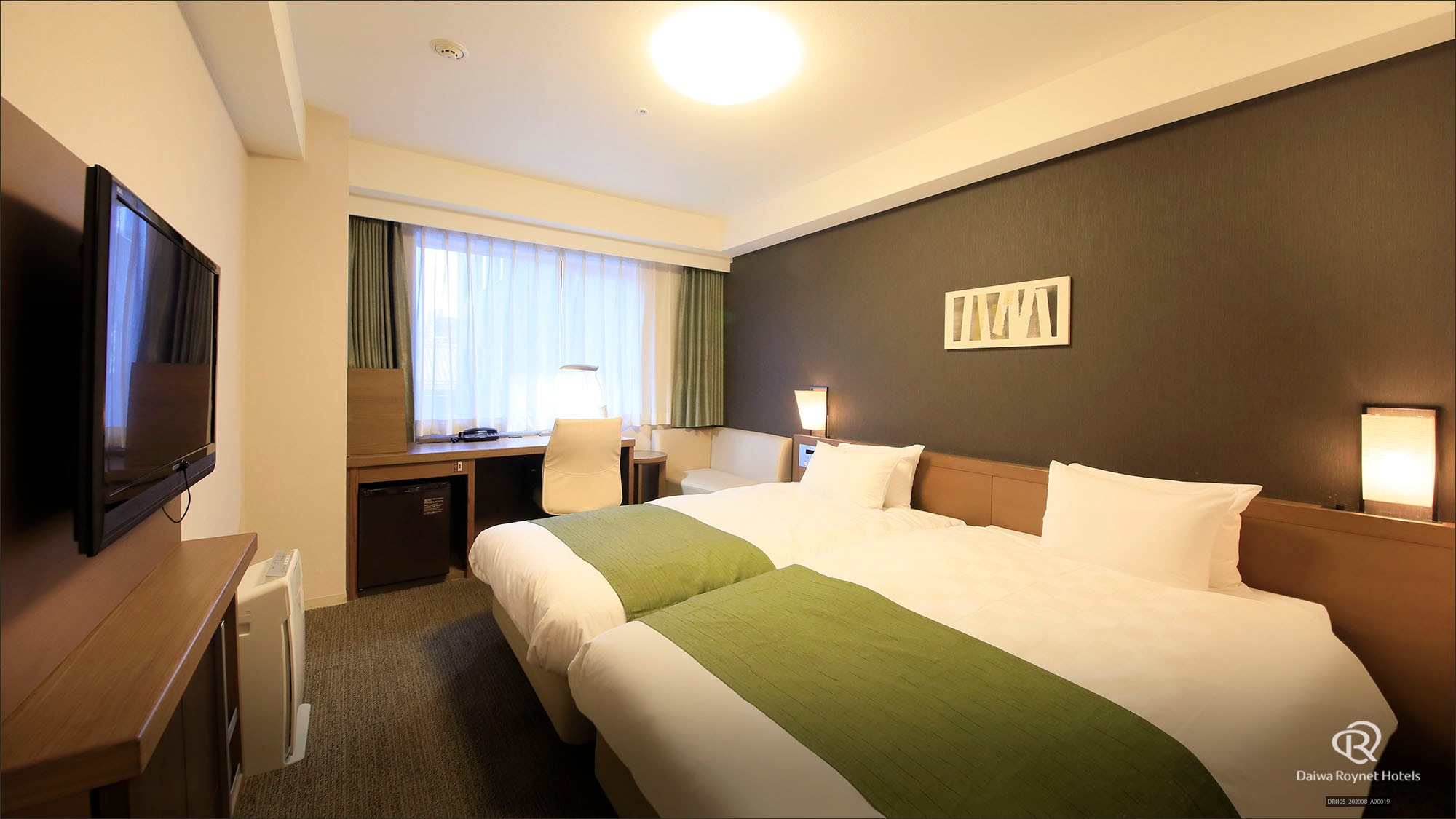 Hollywood Twin Room