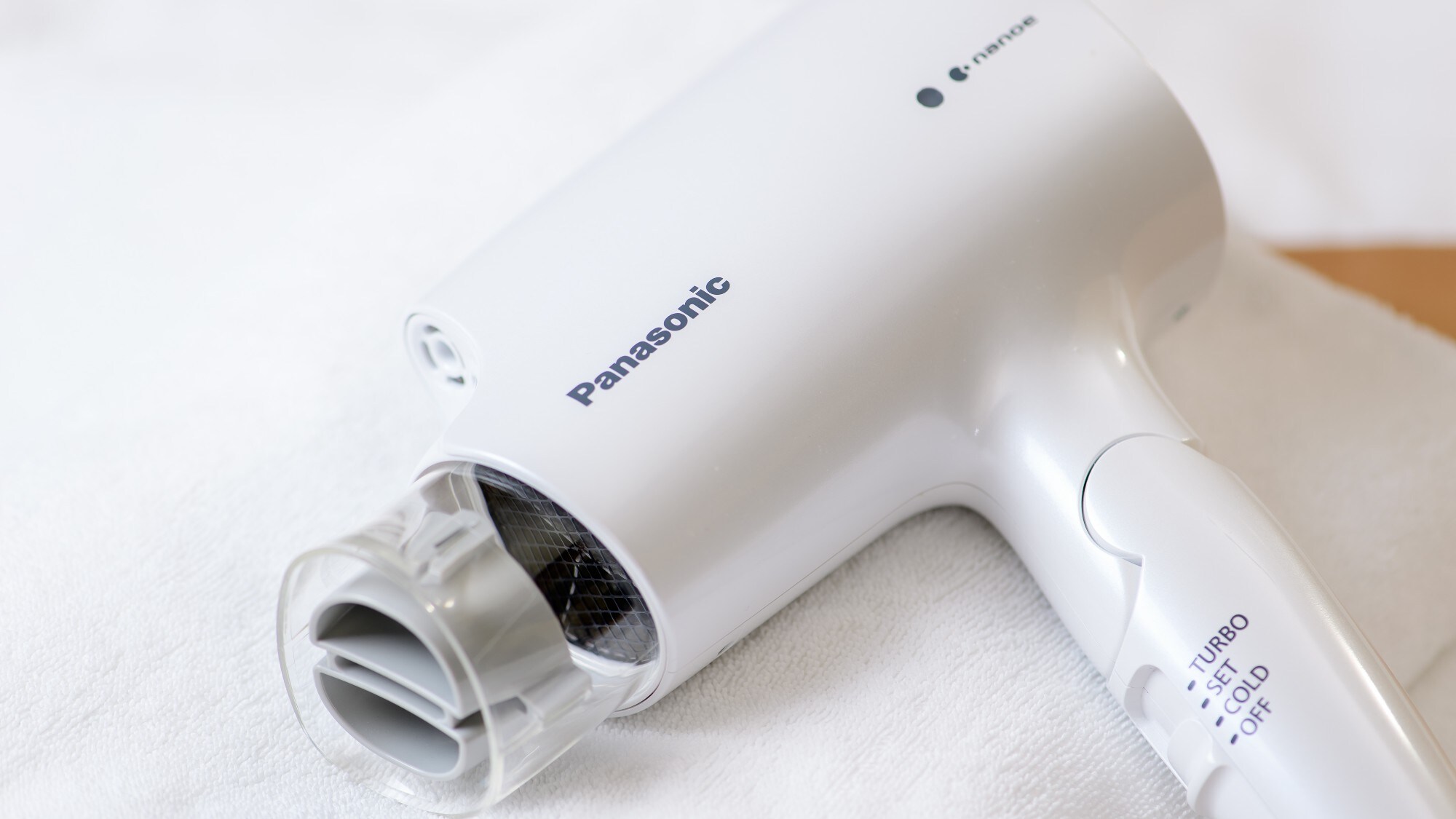 Amenity / Hair dryer with Nanoe