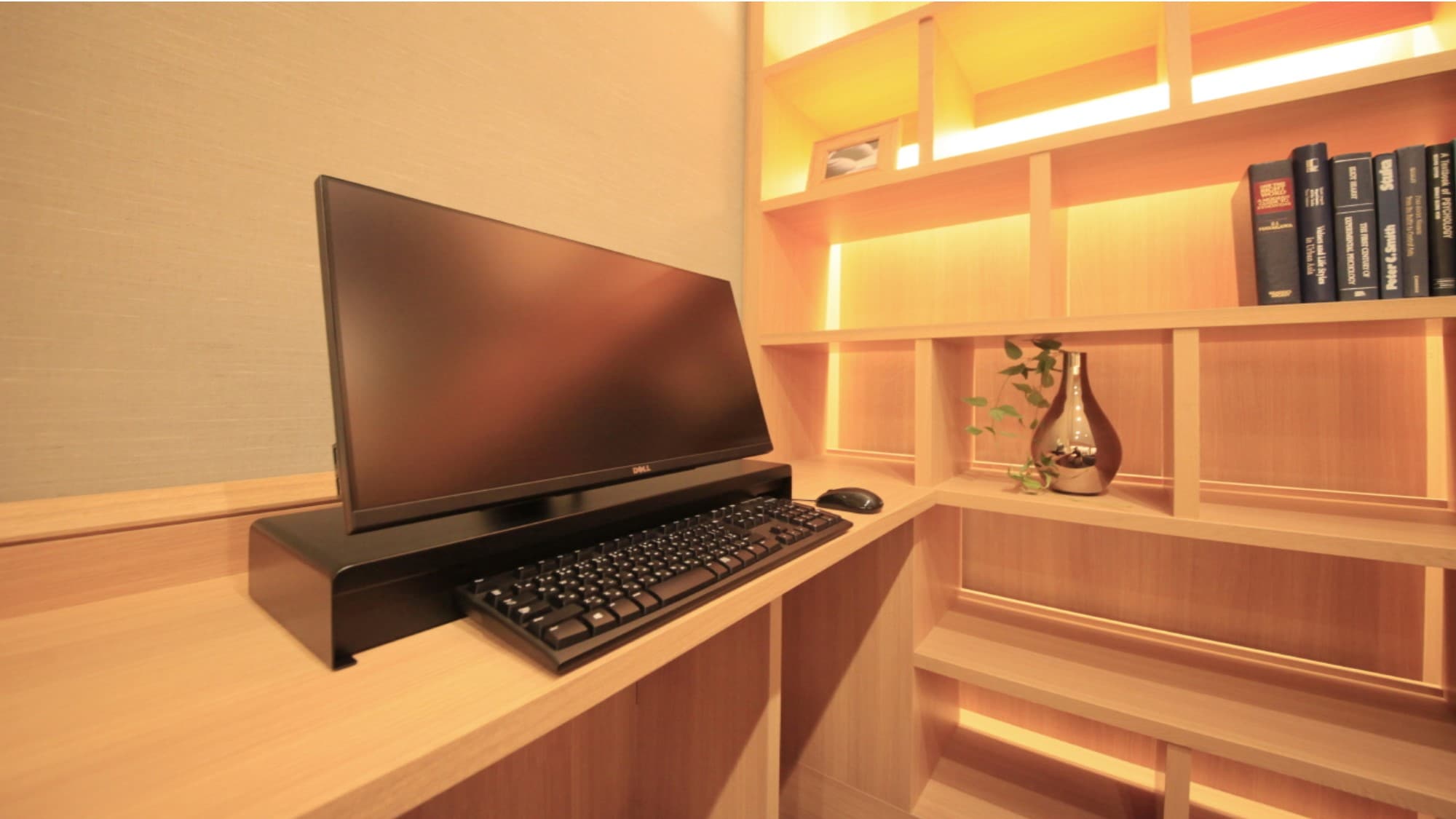 Lobby computer