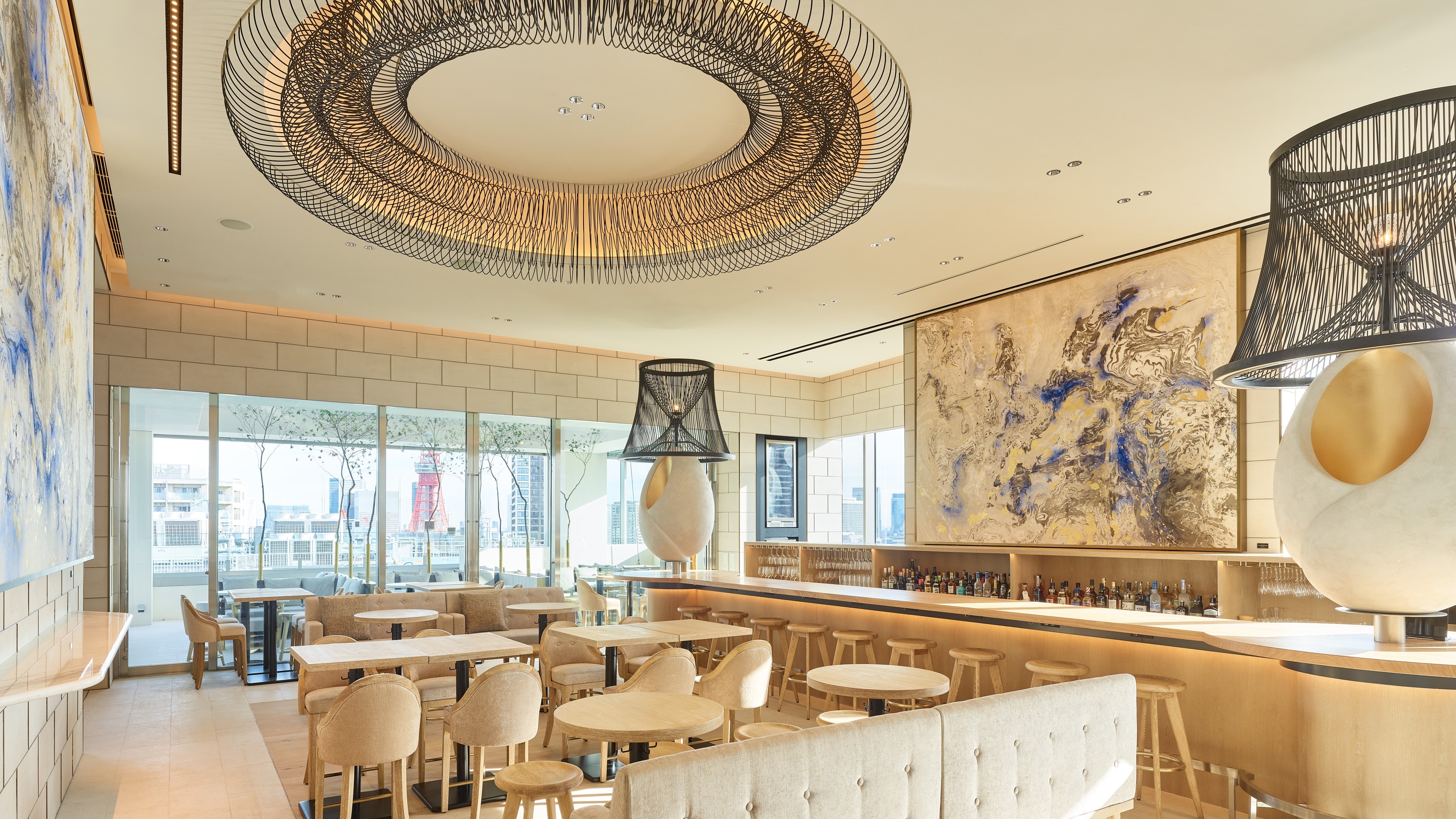 <餐廳> BALC & Oacute; N TOKYO 您可以在充滿解放的空間享受早餐時間。