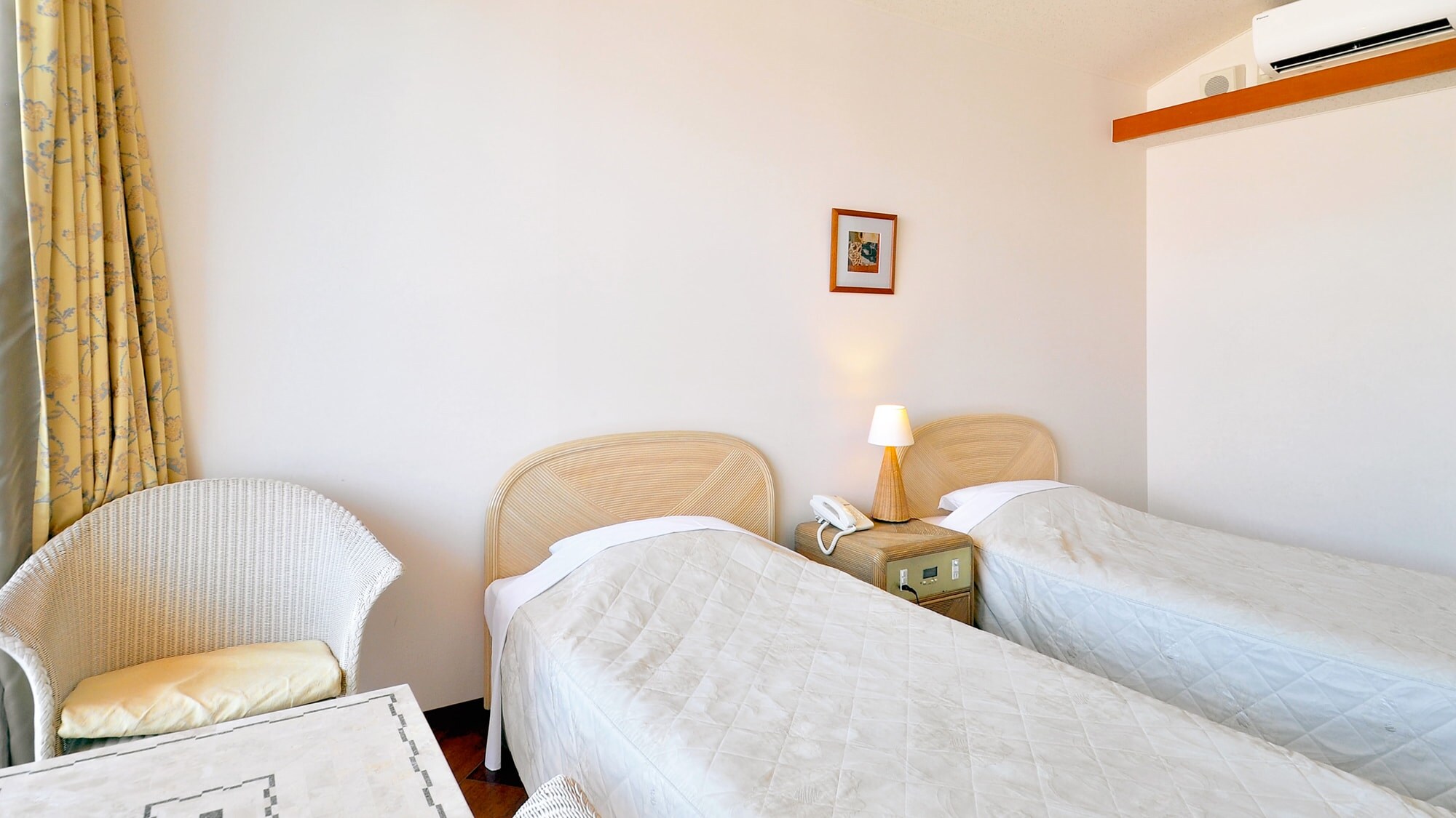 [แฝด] สนุกกับการท่องเที่ยวในเขตร้อน