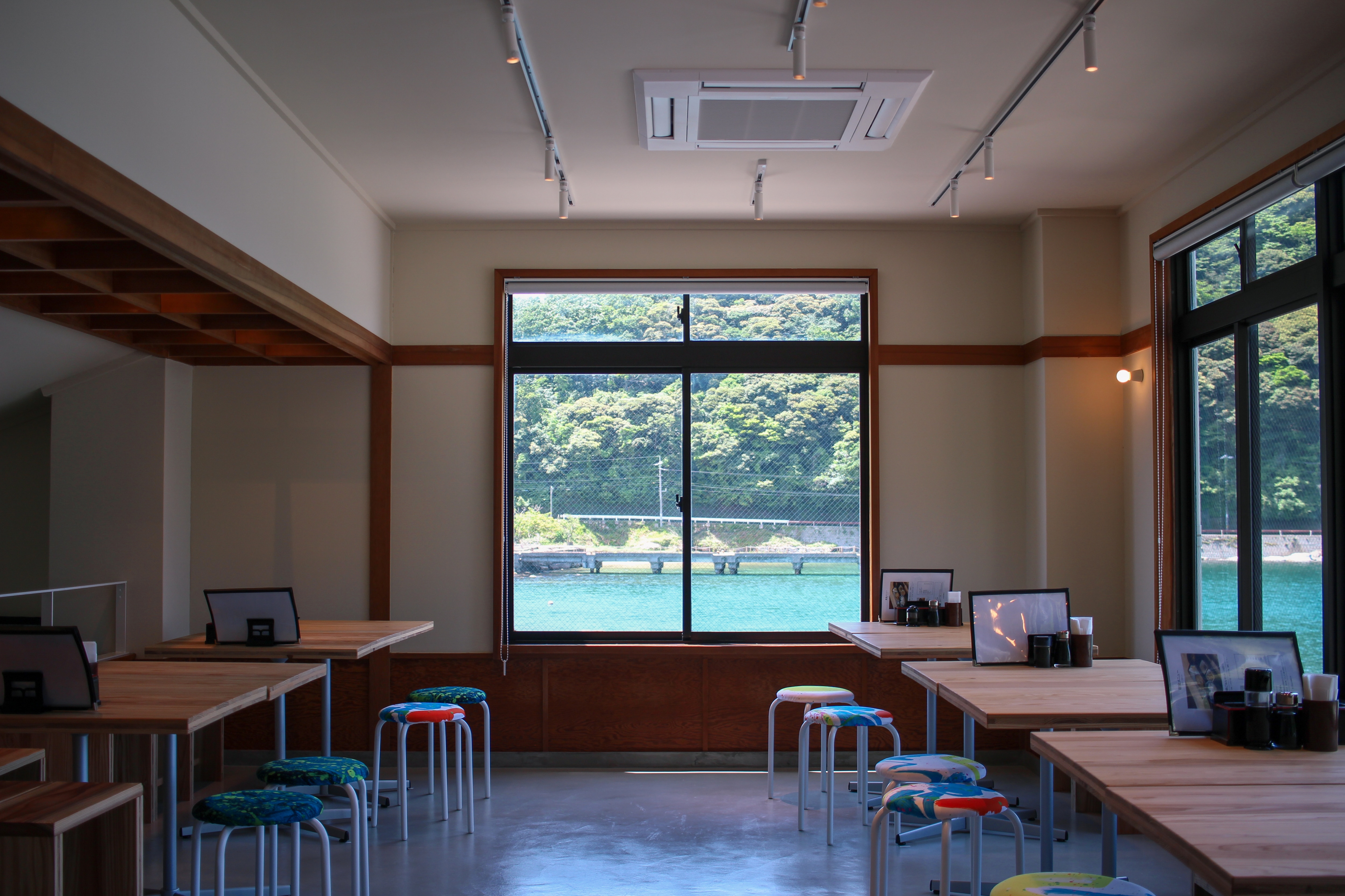 1F Cafeteria