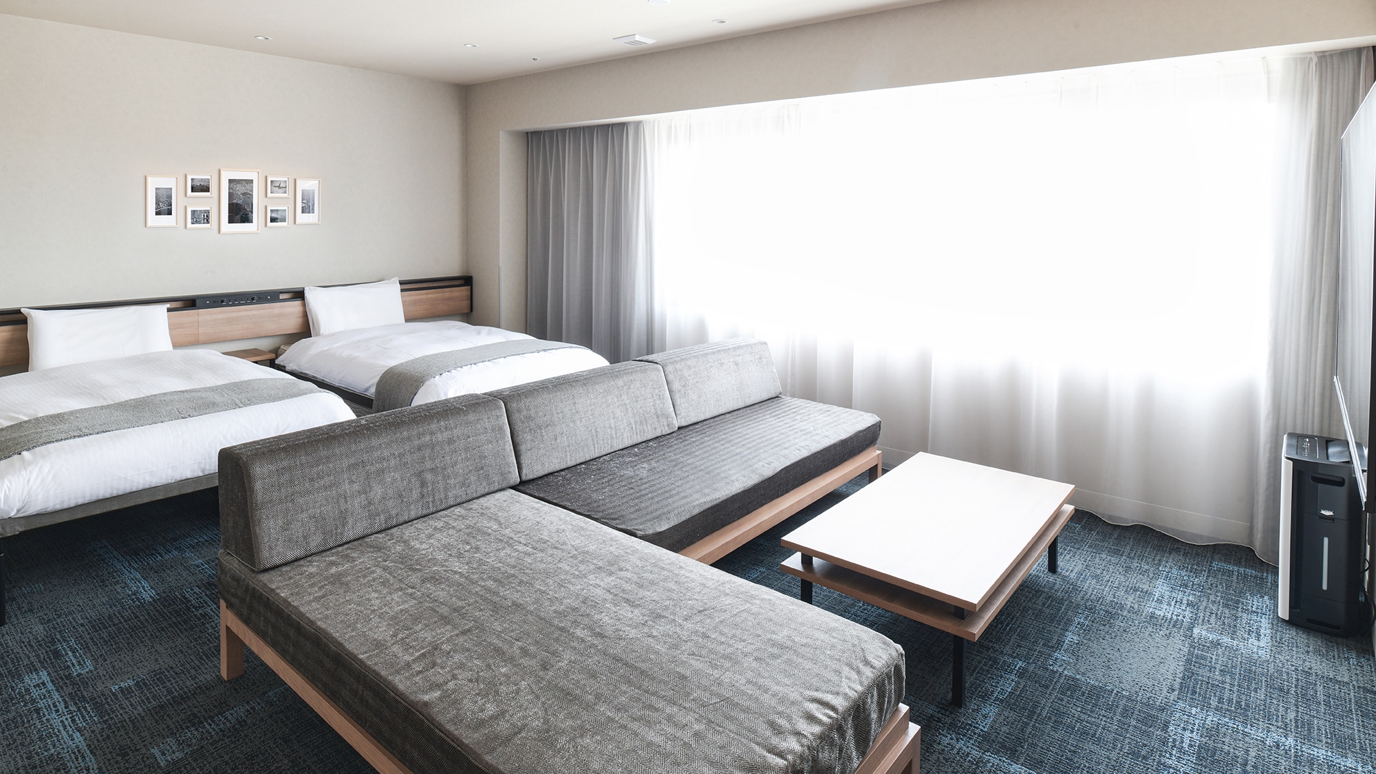 【プレミアムルーム】41.4㎡│120cm幅のベッド2台と追加でエキストラベッドを3台まで追加可能