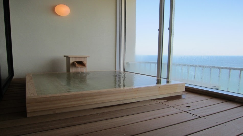 ★Room with open-air bath☆Golden Room