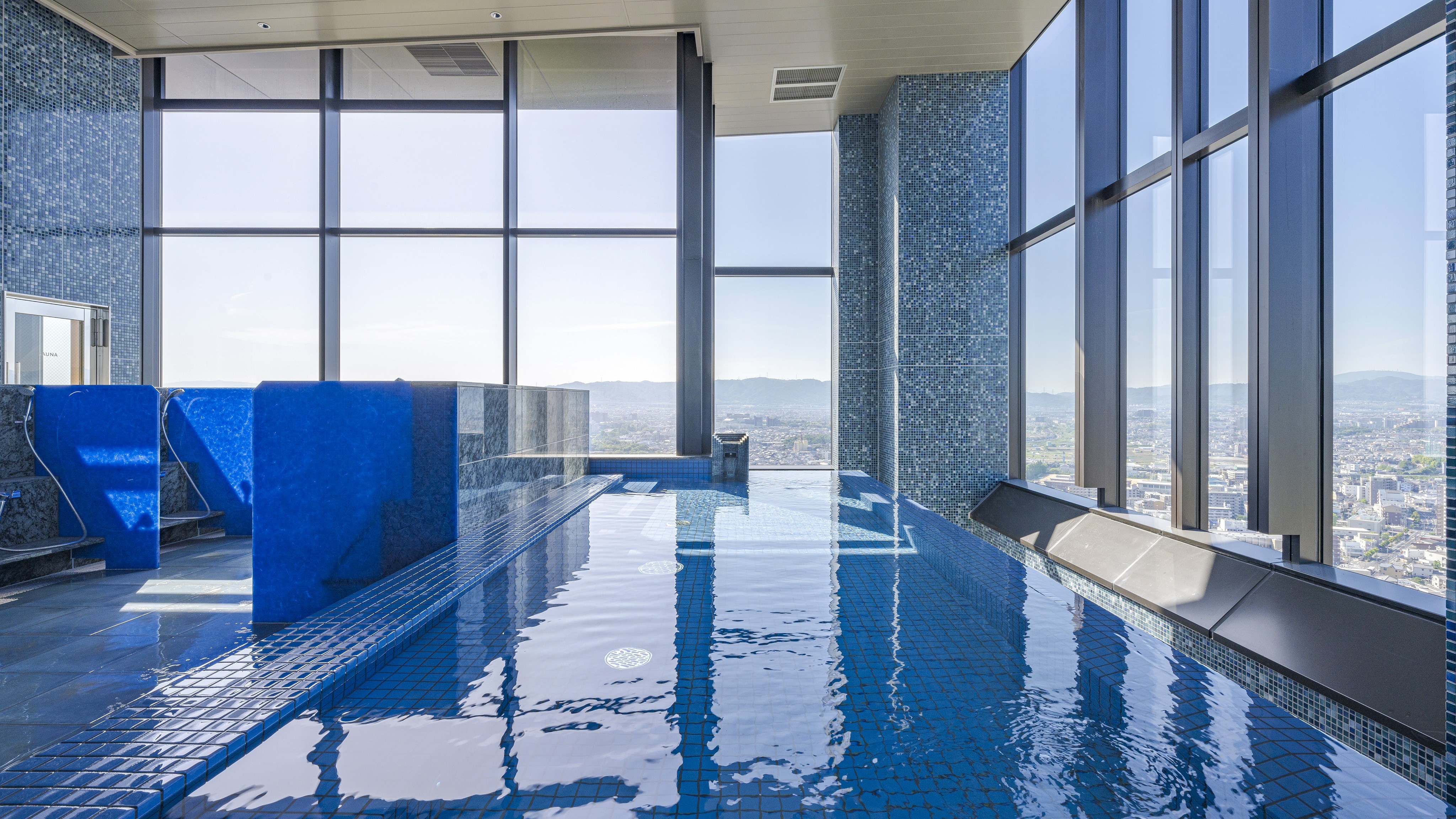 Sky Spa (bồn tắm trong nhà/nam)