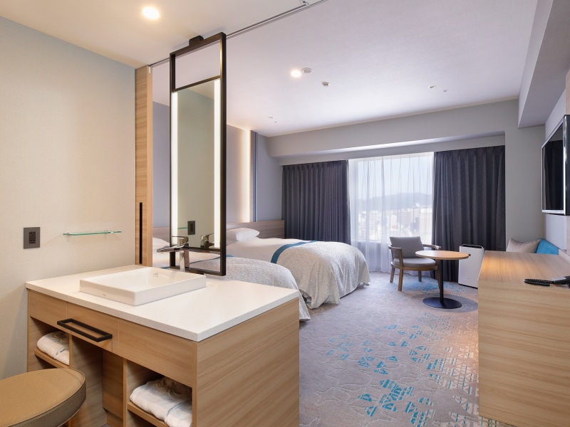 Premium Superior Twin Room [32 square meters]