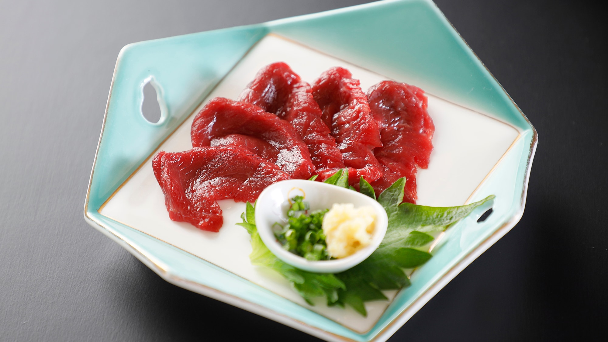 [อาหารเย็น] เนื้อม้าพิเศษโคชู