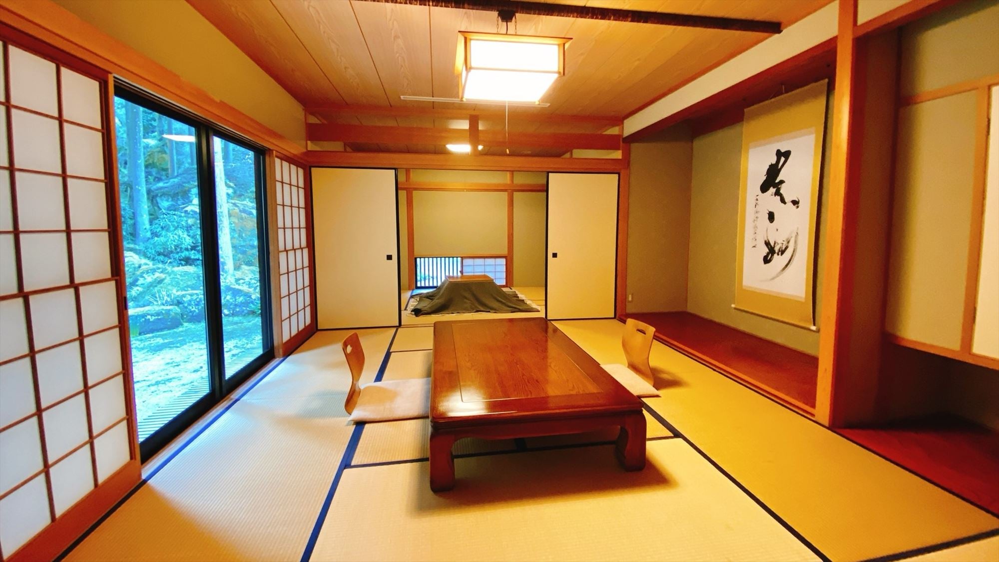 ◇ [Japanese-Western style room | Capacity 4 people] With a private garden overlooking Yabakei / Example