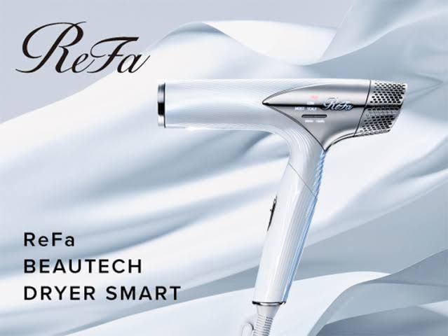 Máy sấy tóc ReFa