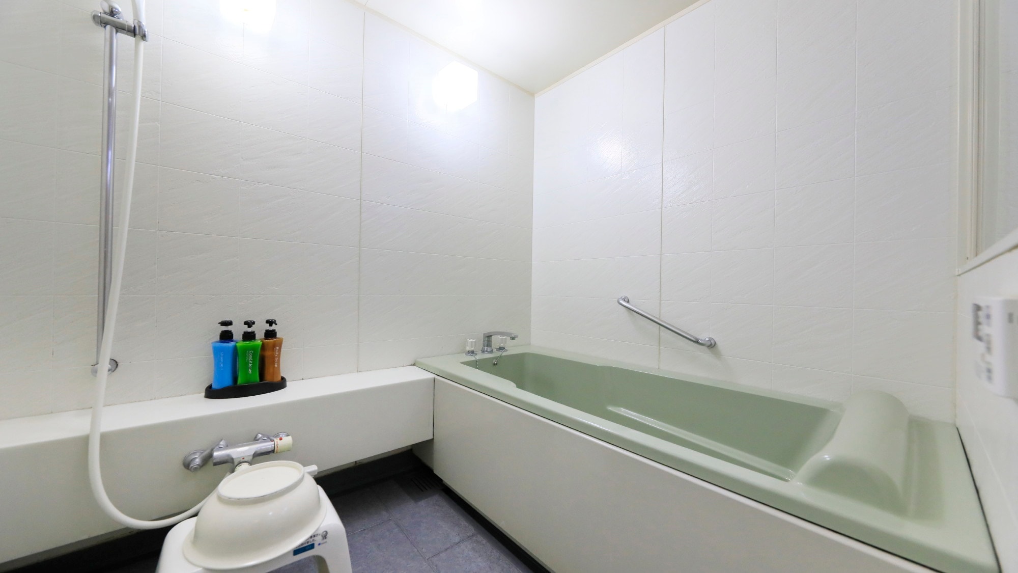 Separate bathroom and toilet for a comfortable bath time *Example