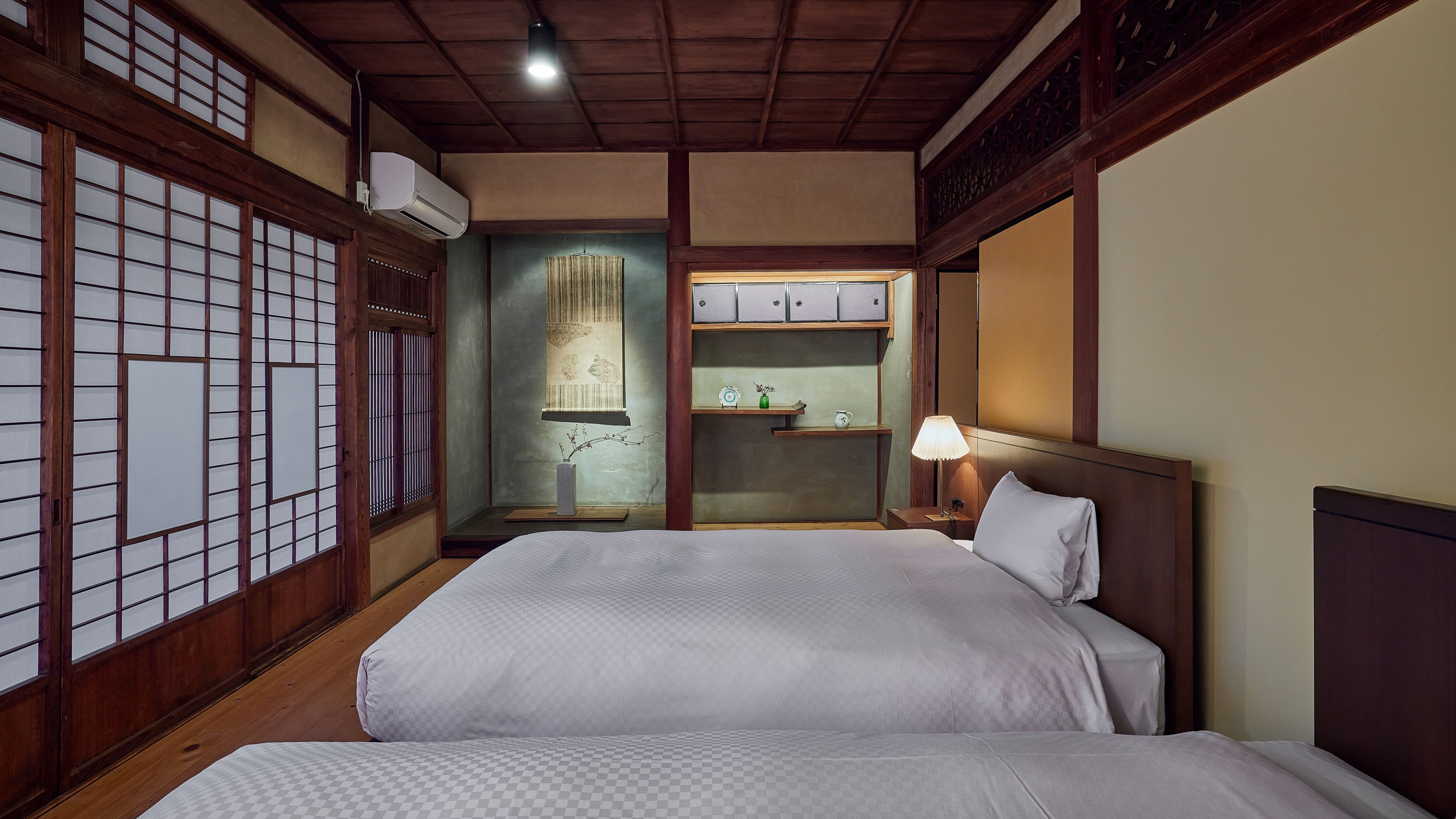 OZU 101(2)
