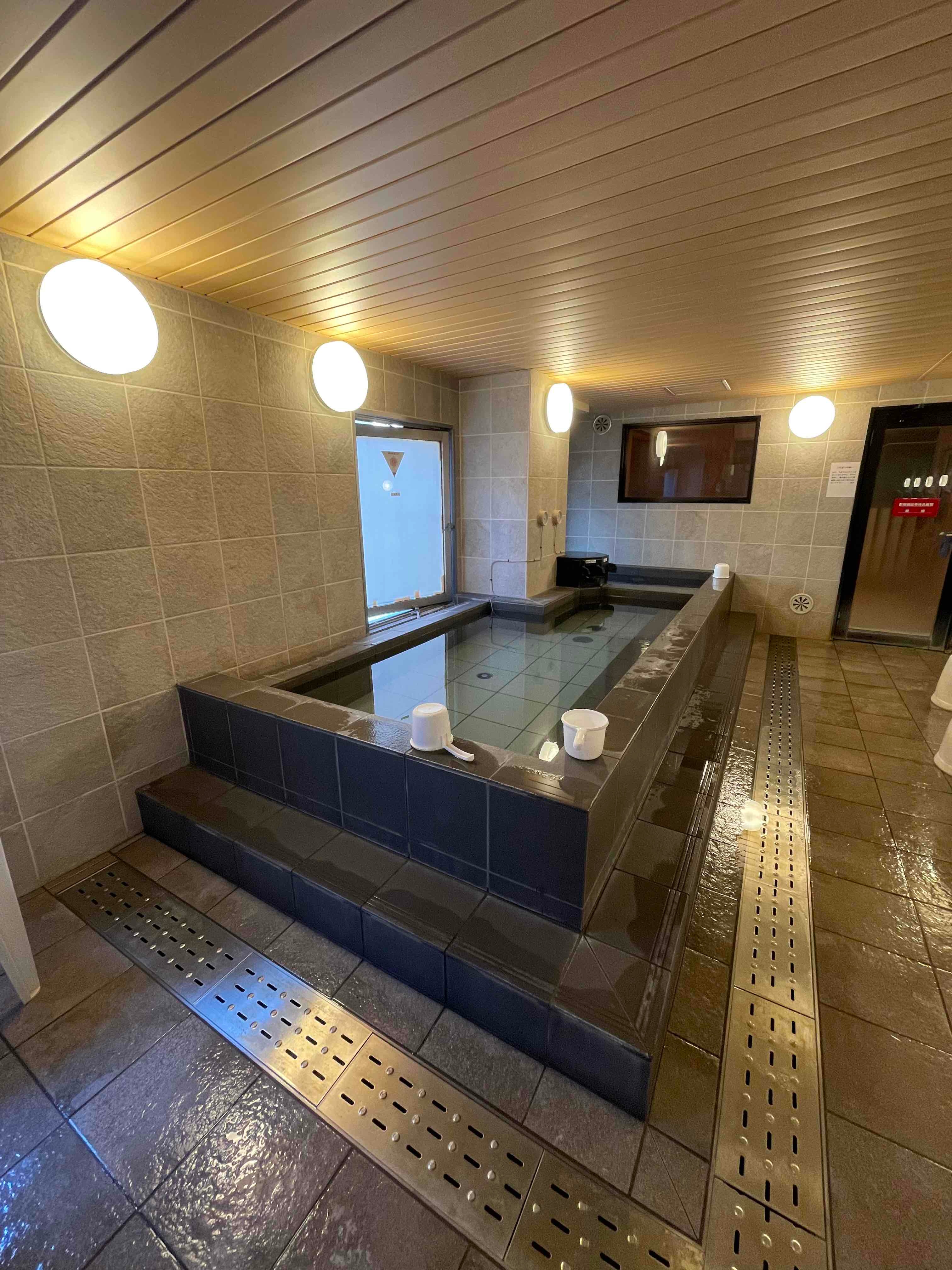 Hotel information and reservations for Sauna, Gym, Rock Spa