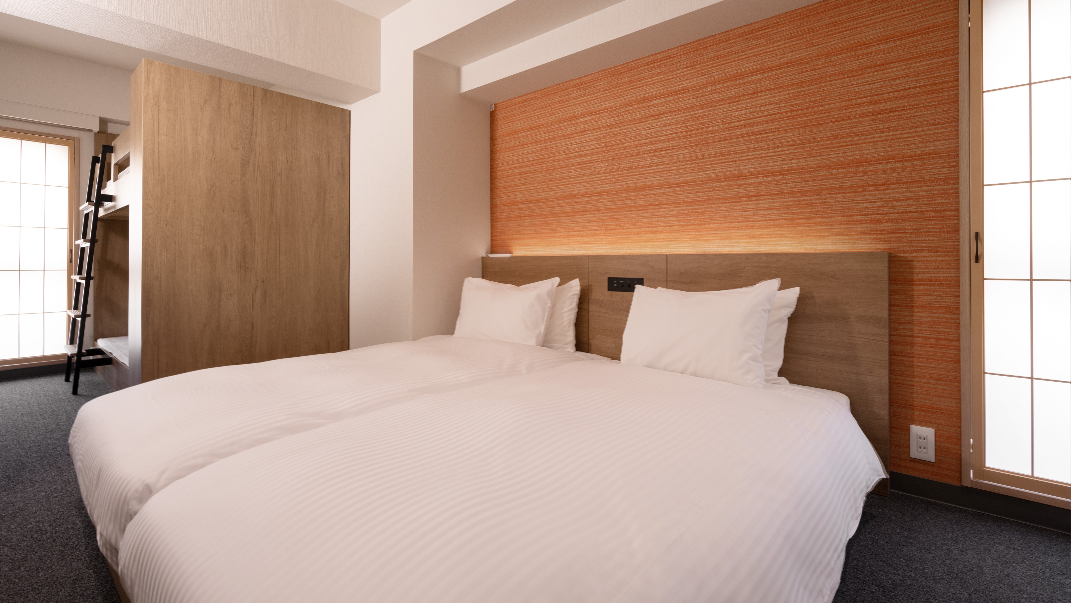 Deluxe Two Bedroom Family Apartment
