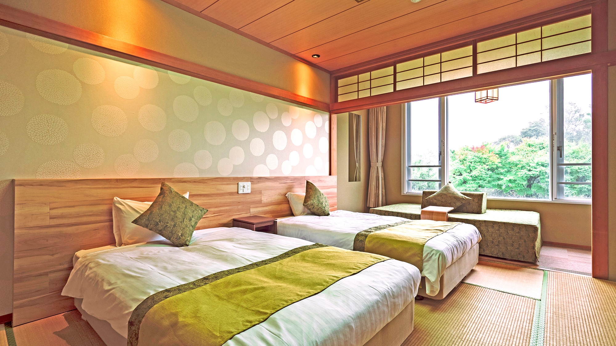 [Japanese-style room twin] 10 tatami mats ◆ 2 120 cm beds