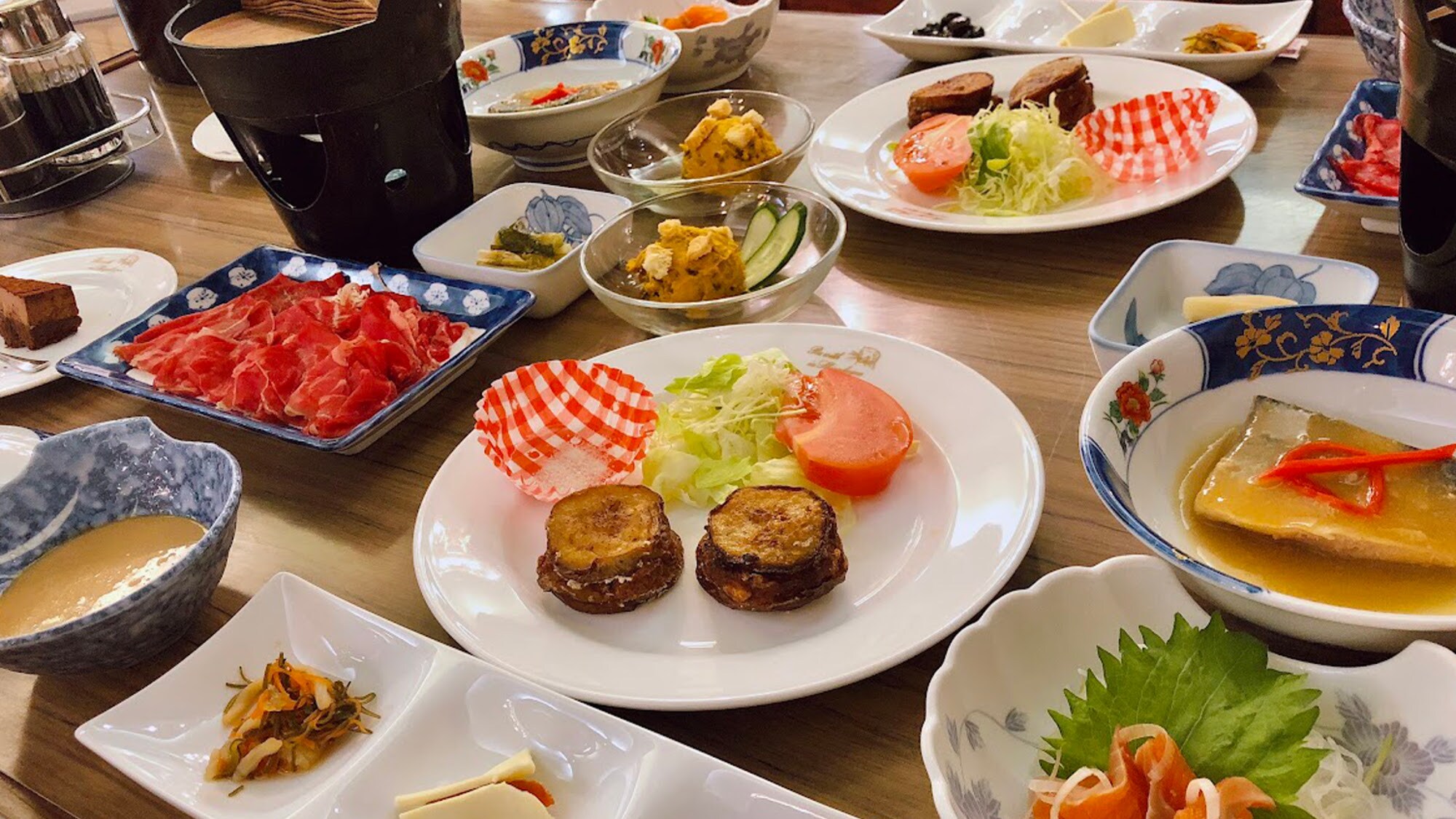 晚餐（菜色範例），例如一人份火鍋