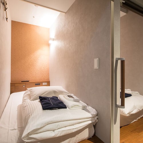 [◆Women only◆Normal Cabin] Equipped with Simmons beds, which are also used in famous hotels.